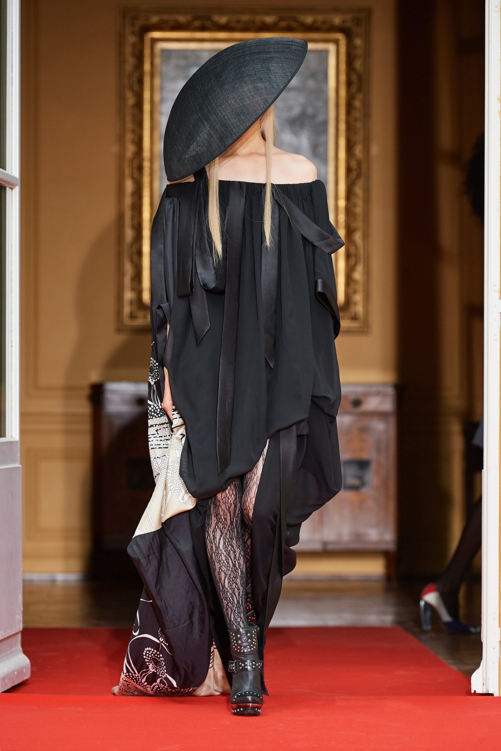 Ronald van der Kemp F/W 22 Couture Look 21