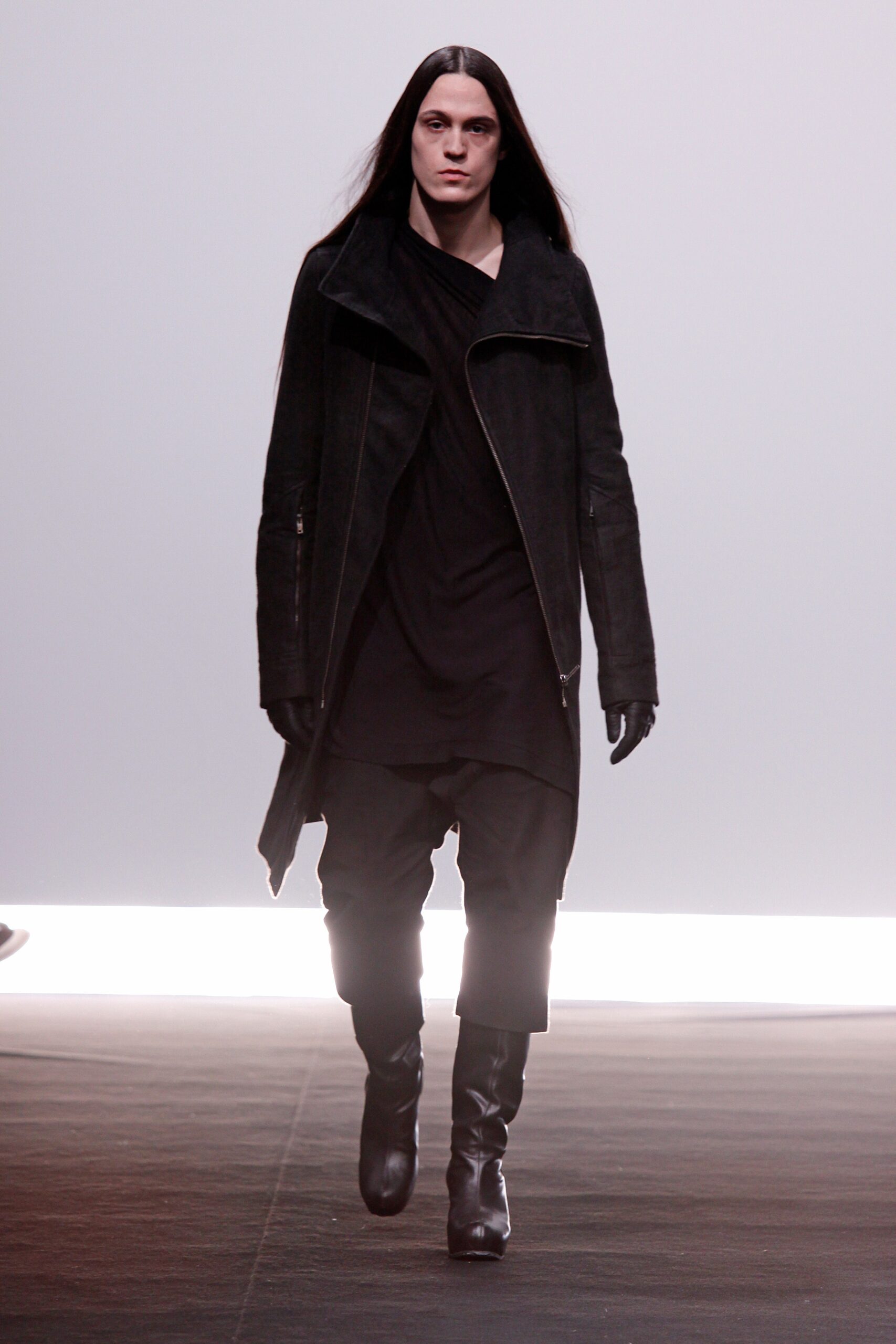 Rick Owens F/W 09 Menswear Look 22