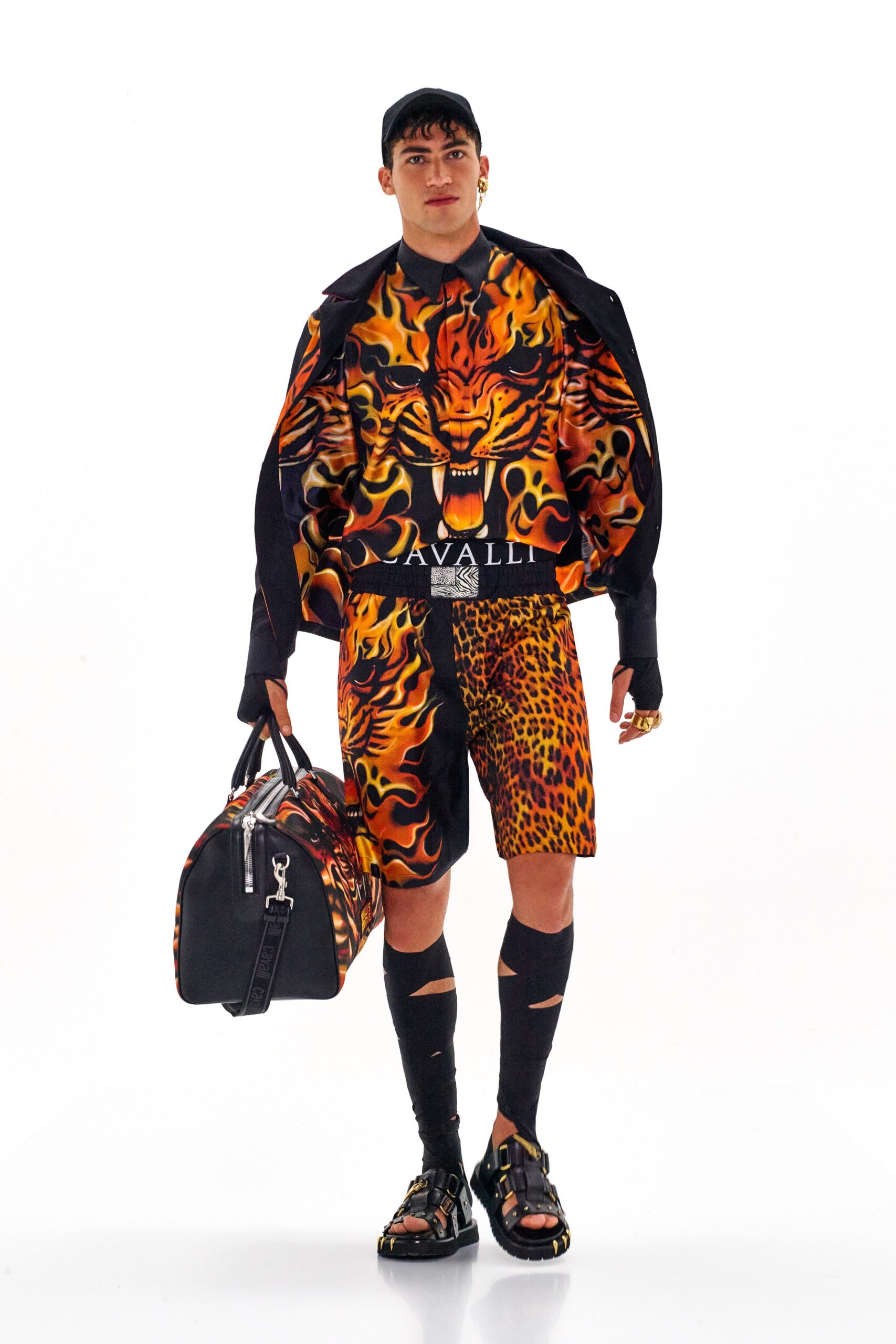 Roberto Cavalli S/S 22 Menswear Look 19