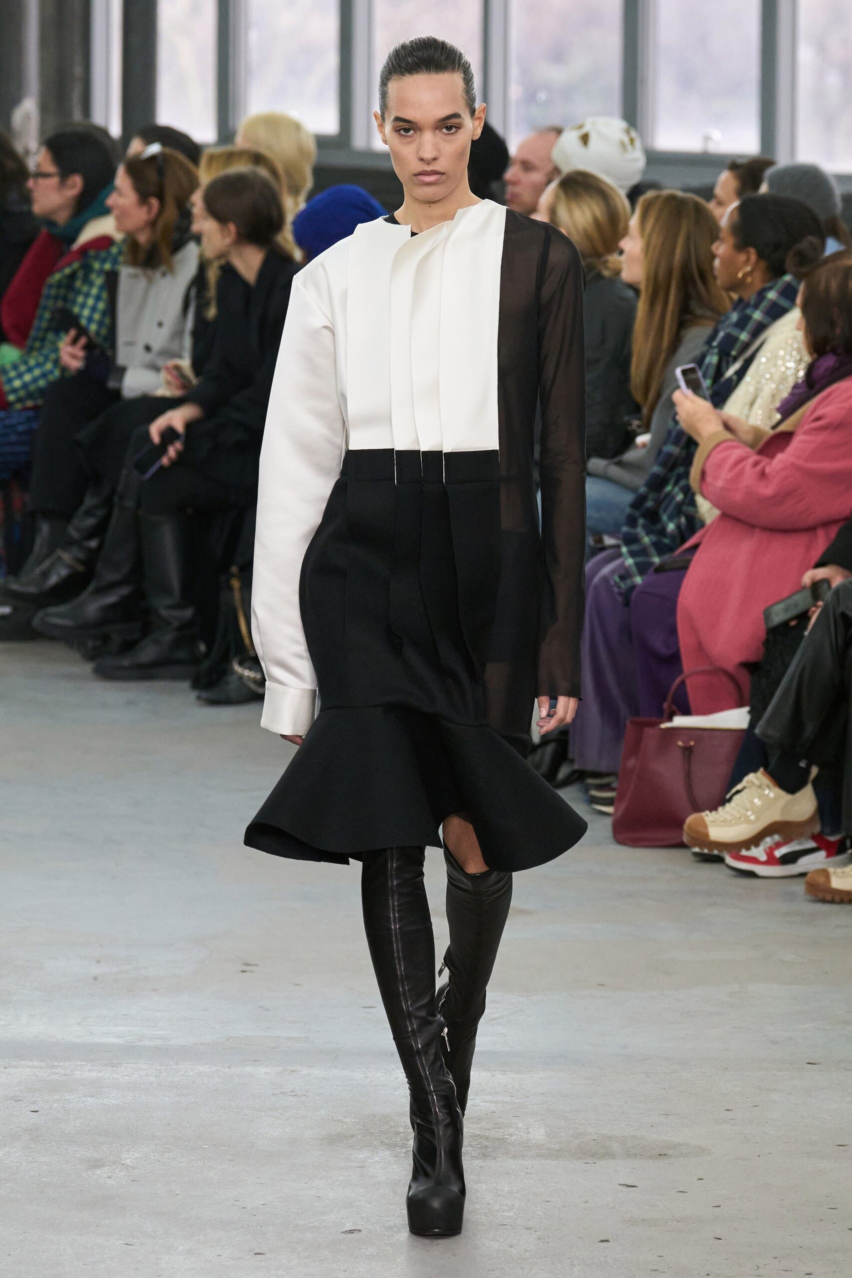 Sacai F/W 23 Look 22
