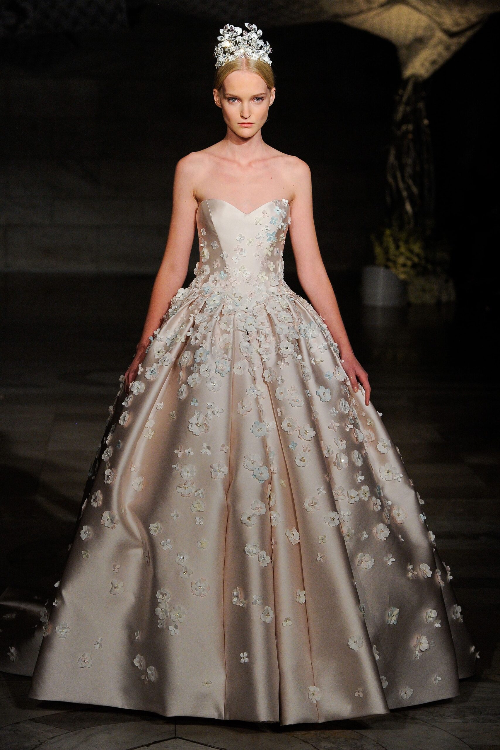 Reem Acra F/W 19 Bridal Look 23