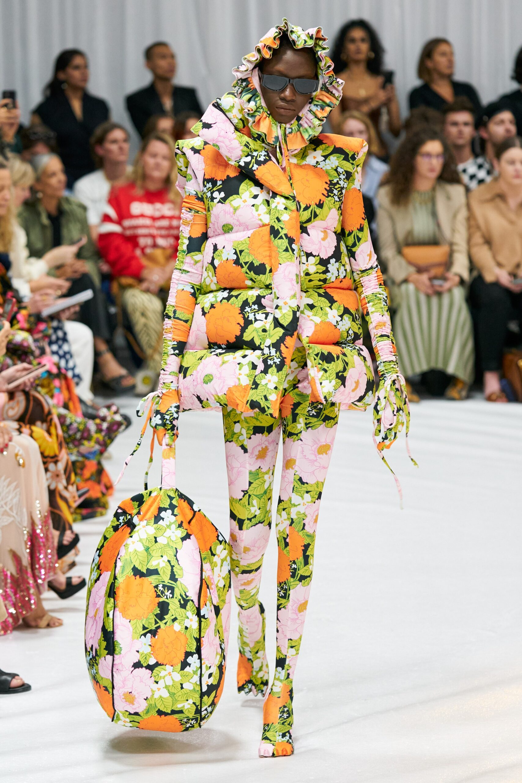 Richard Quinn S/S 22 Look 24