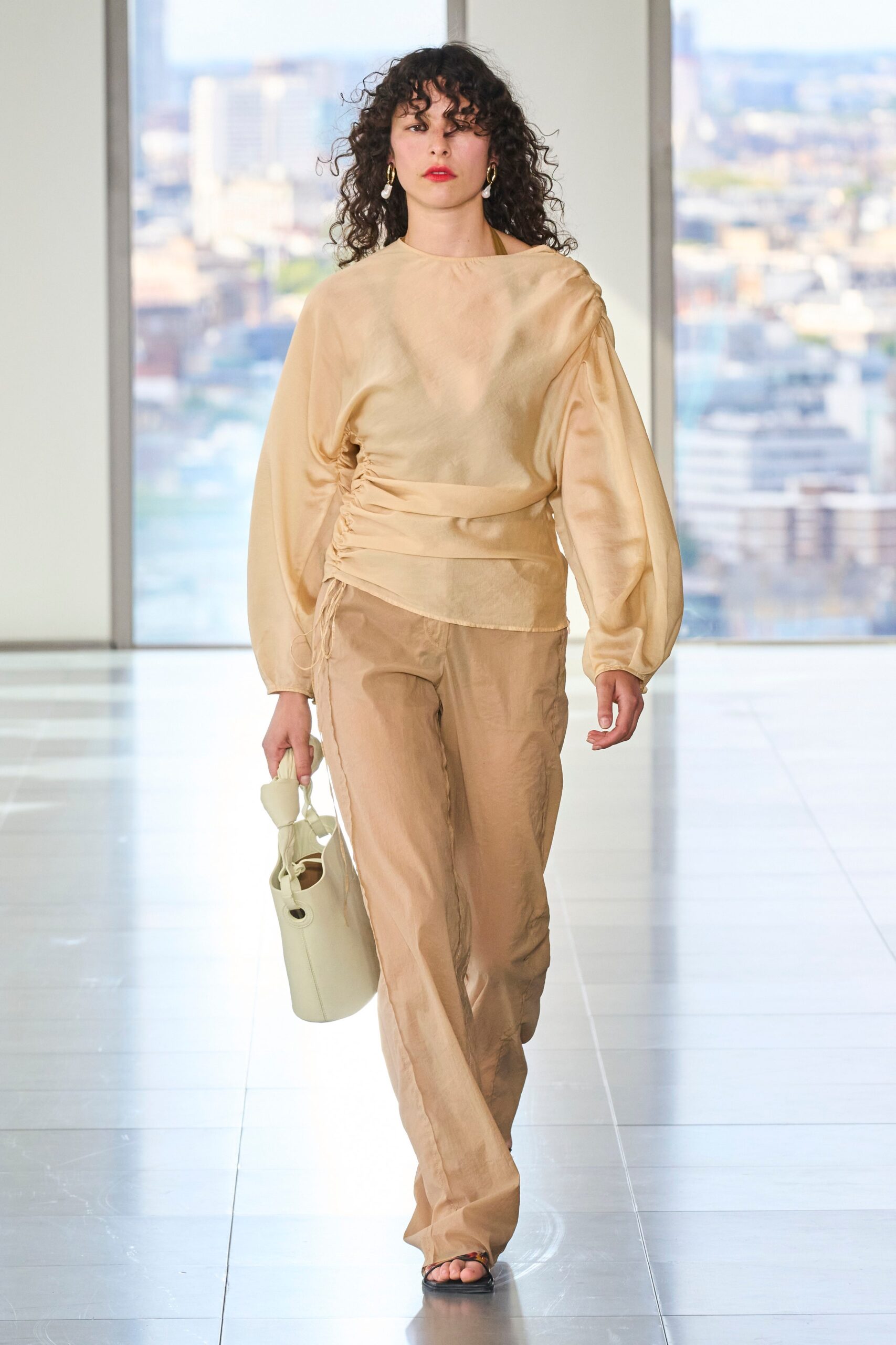 Rejina Pyo S/S 23 Look 24