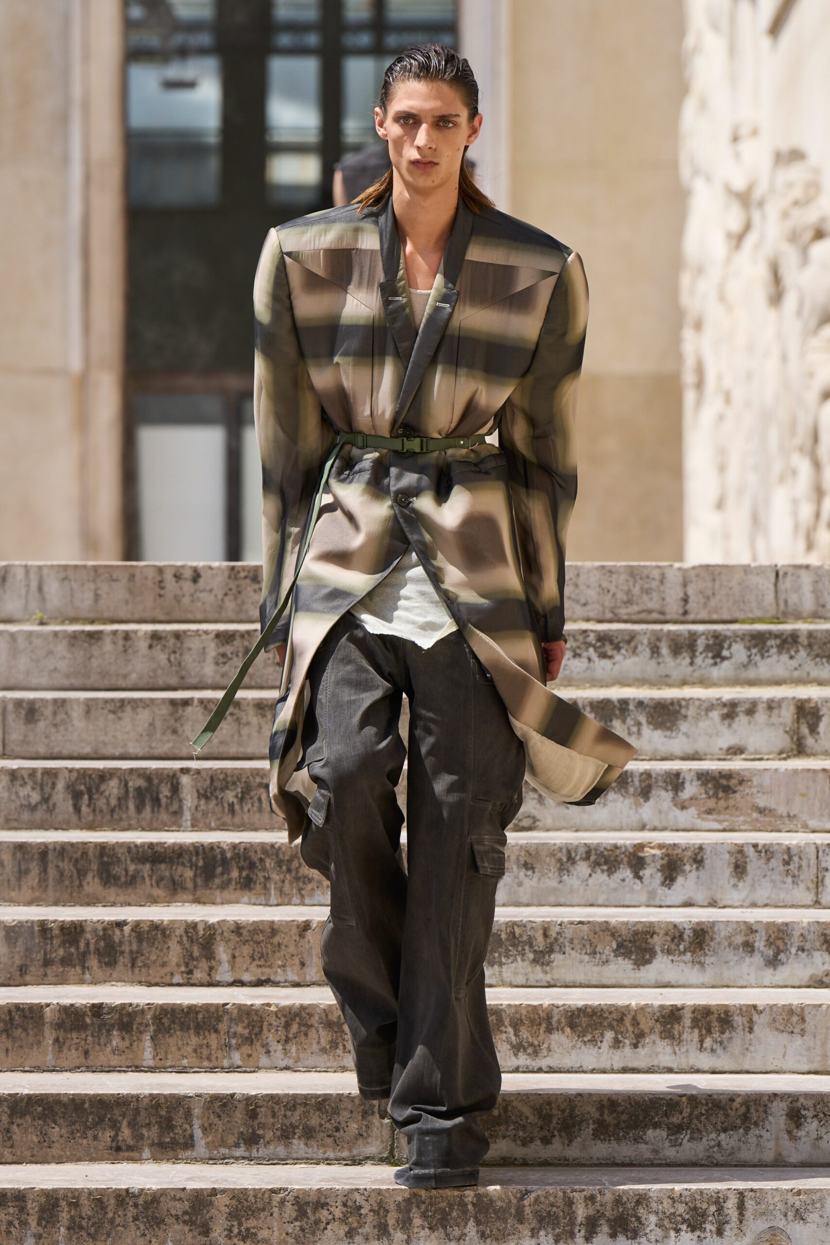 Rick Owens S/S 23 Menswear Look 24
