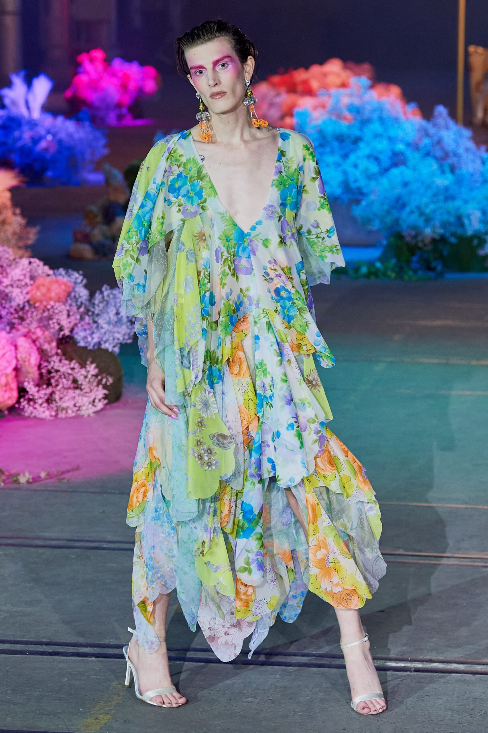 Romance Was Born Australia Resort 22 Look 25