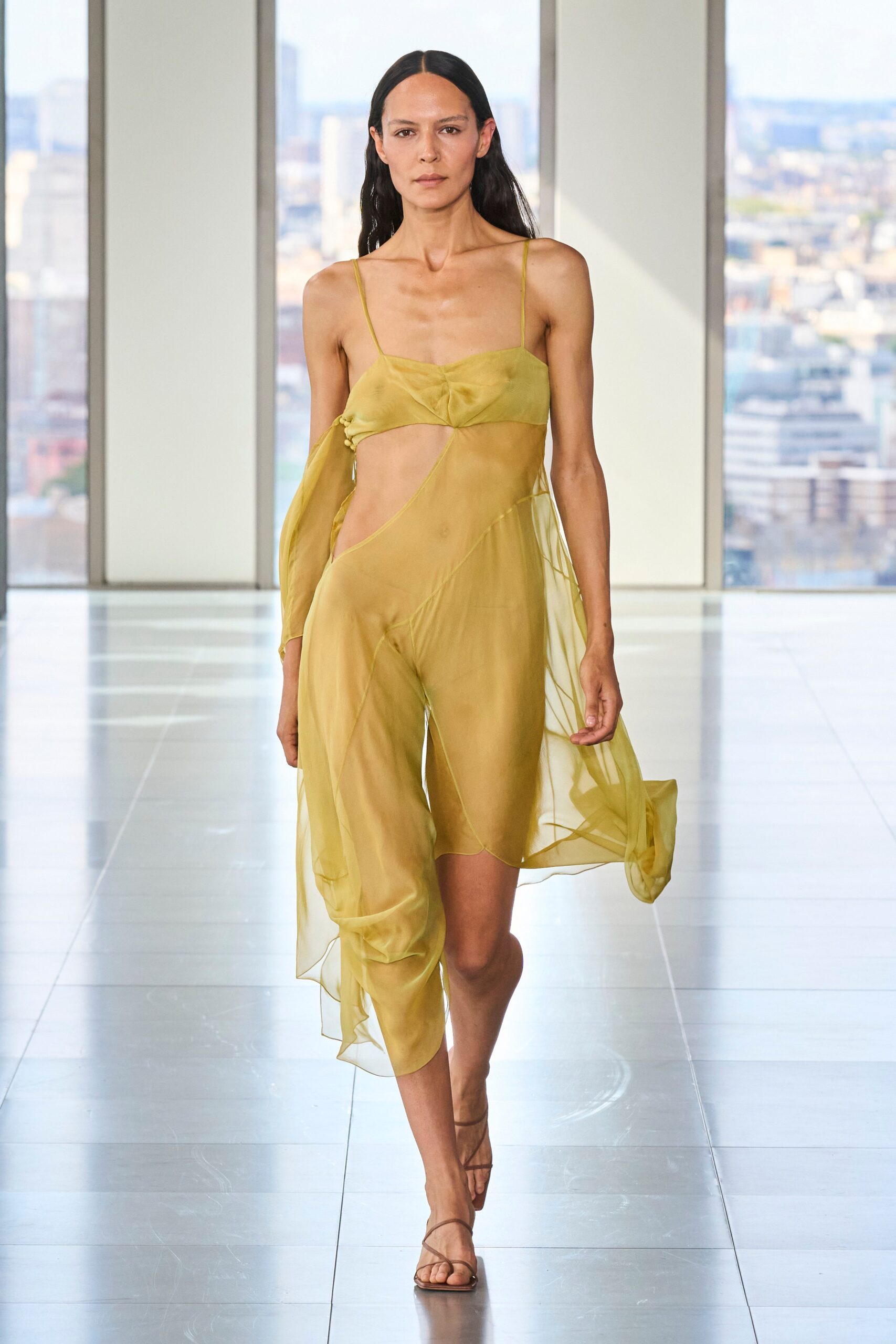 Rejina Pyo S/S 23 Look 25