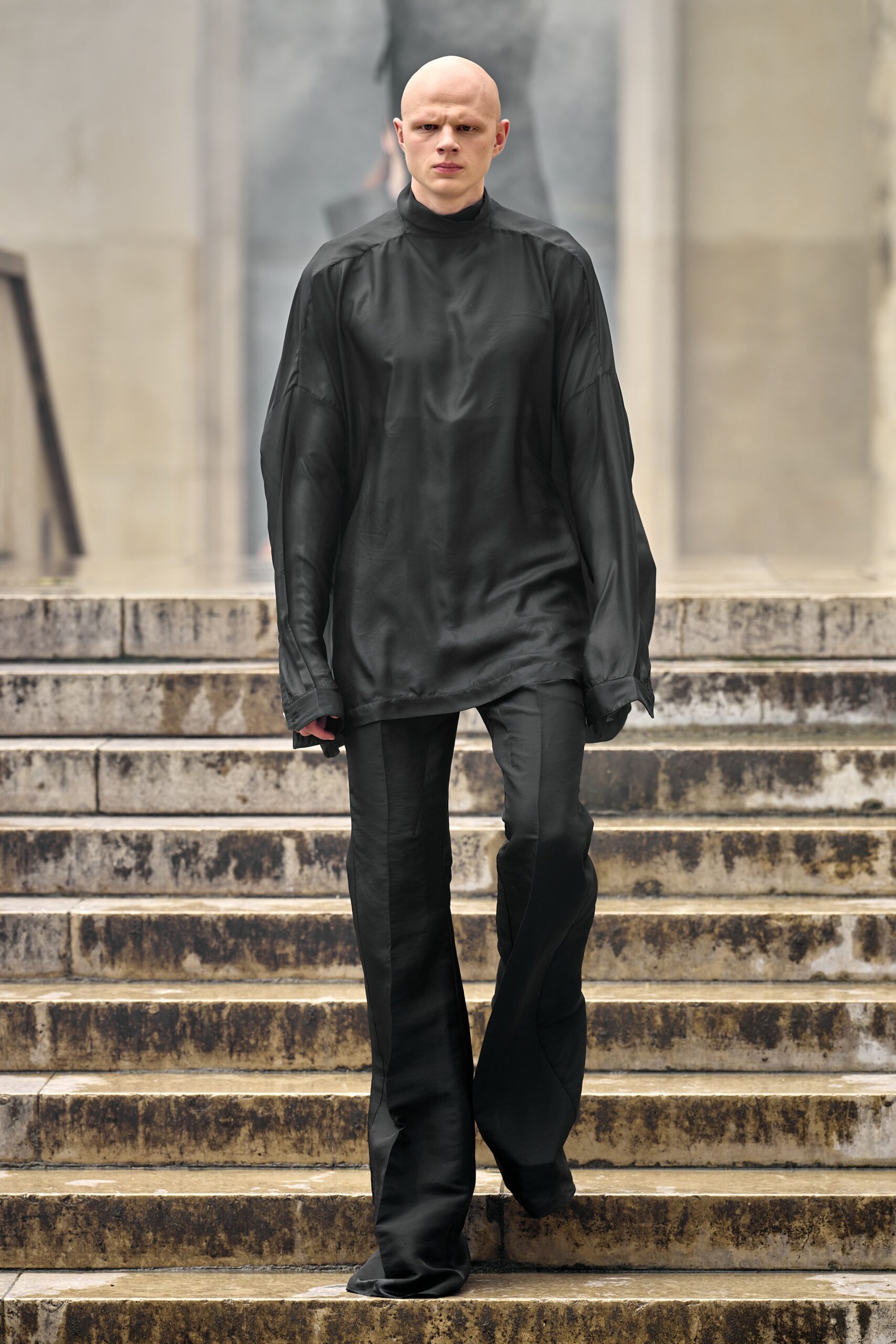 Rick Owens S/S 24 Menswear Look 25
