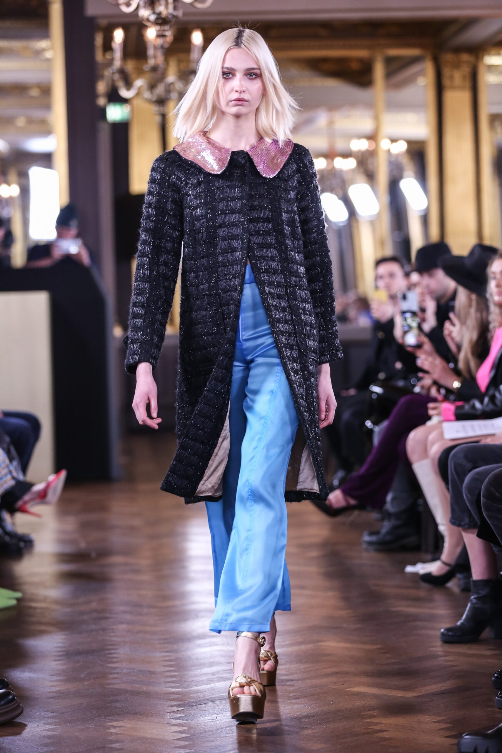 Rue Agthonis F/W 22 Look 25