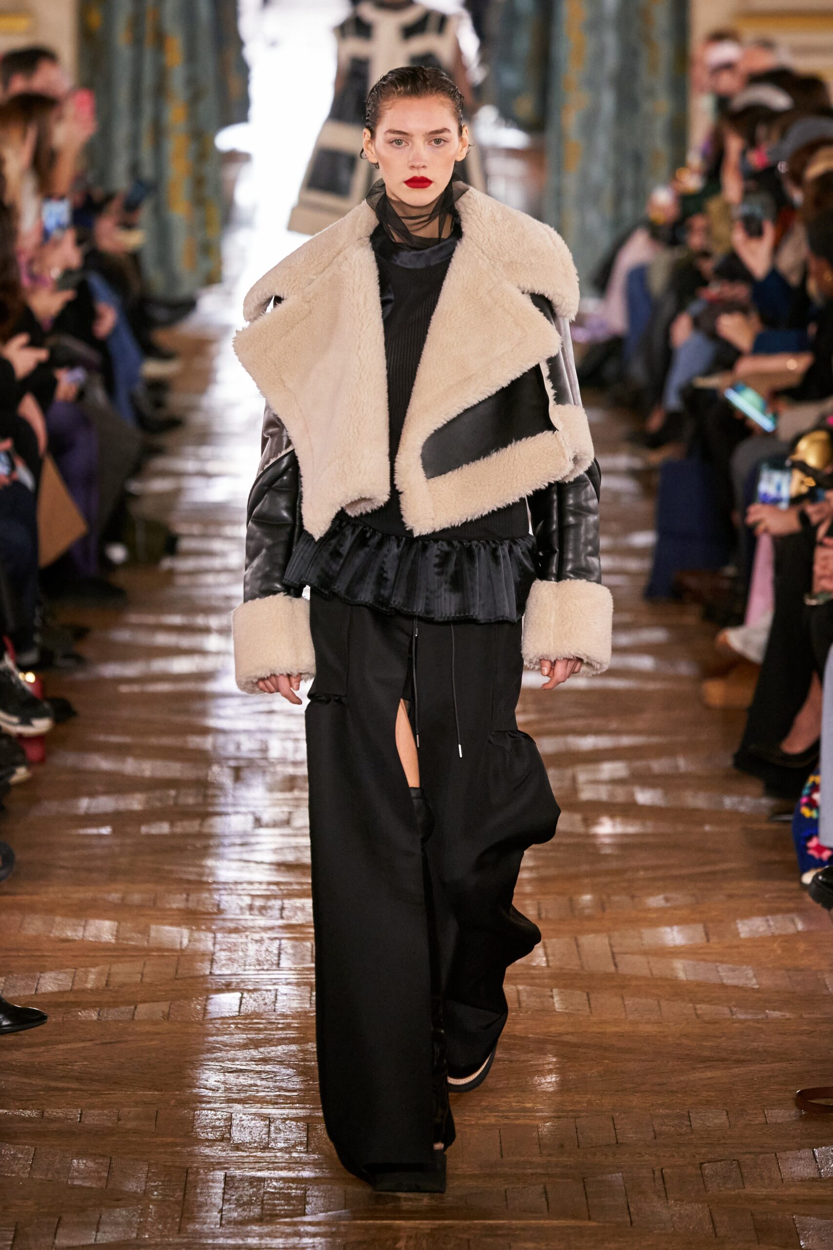 Sacai F/W 22 Look 25