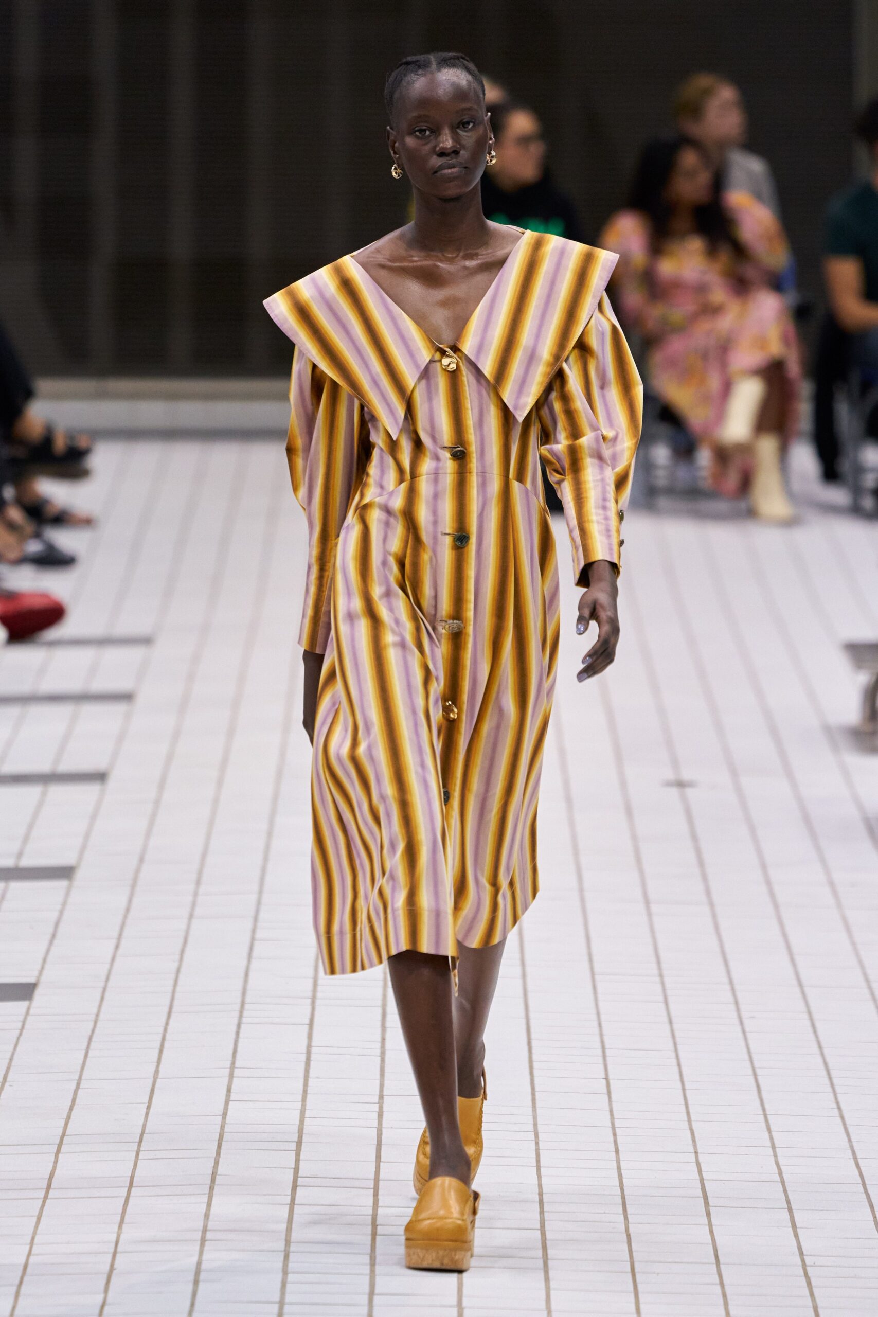 Rejina Pyo S/S 22 Look 26