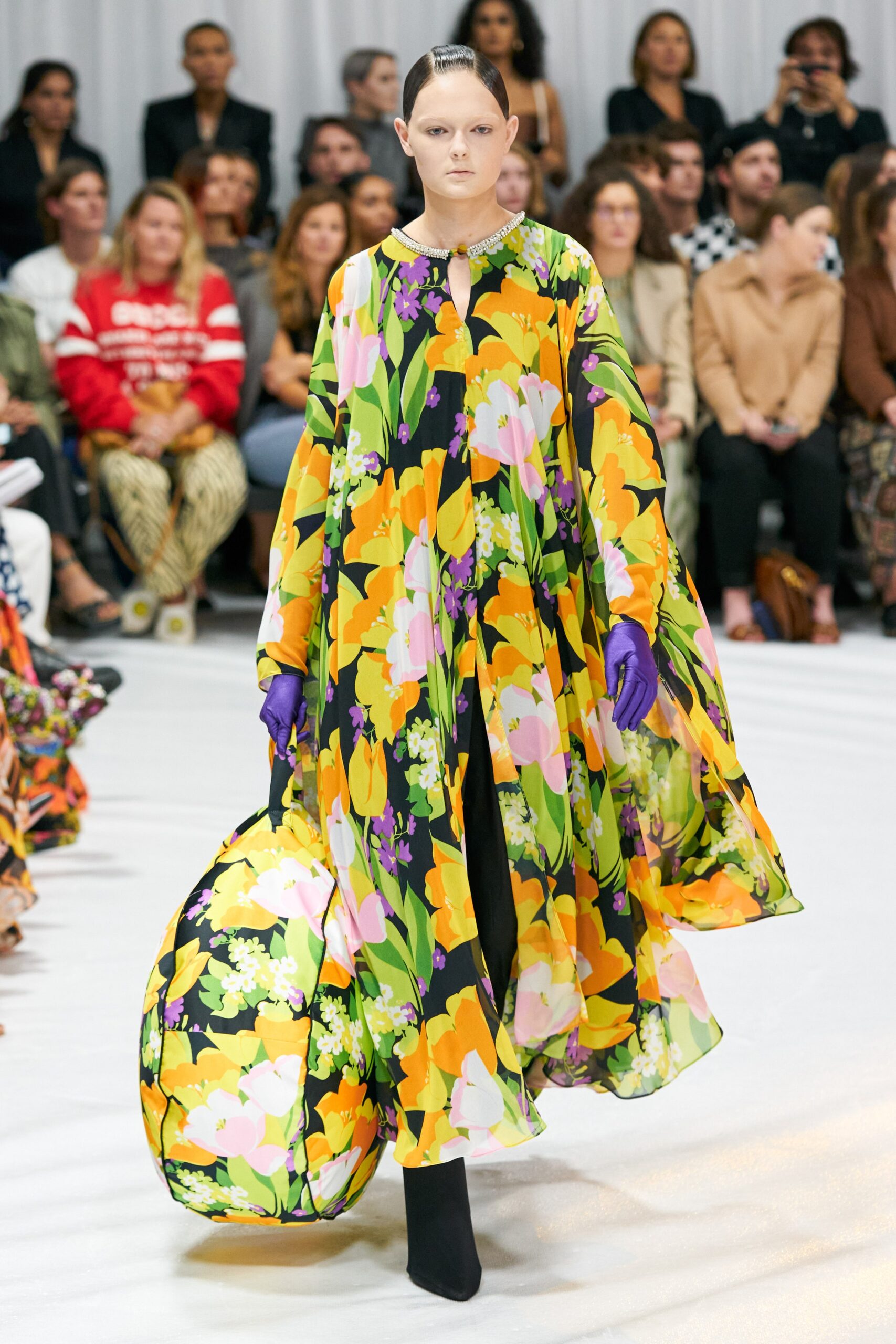 Richard Quinn S/S 22 Look 26