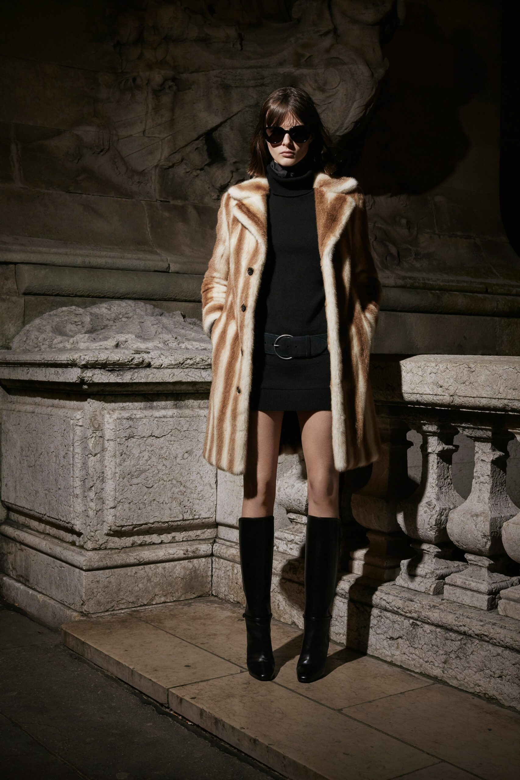 Saint Laurent F/W 20 Look 25