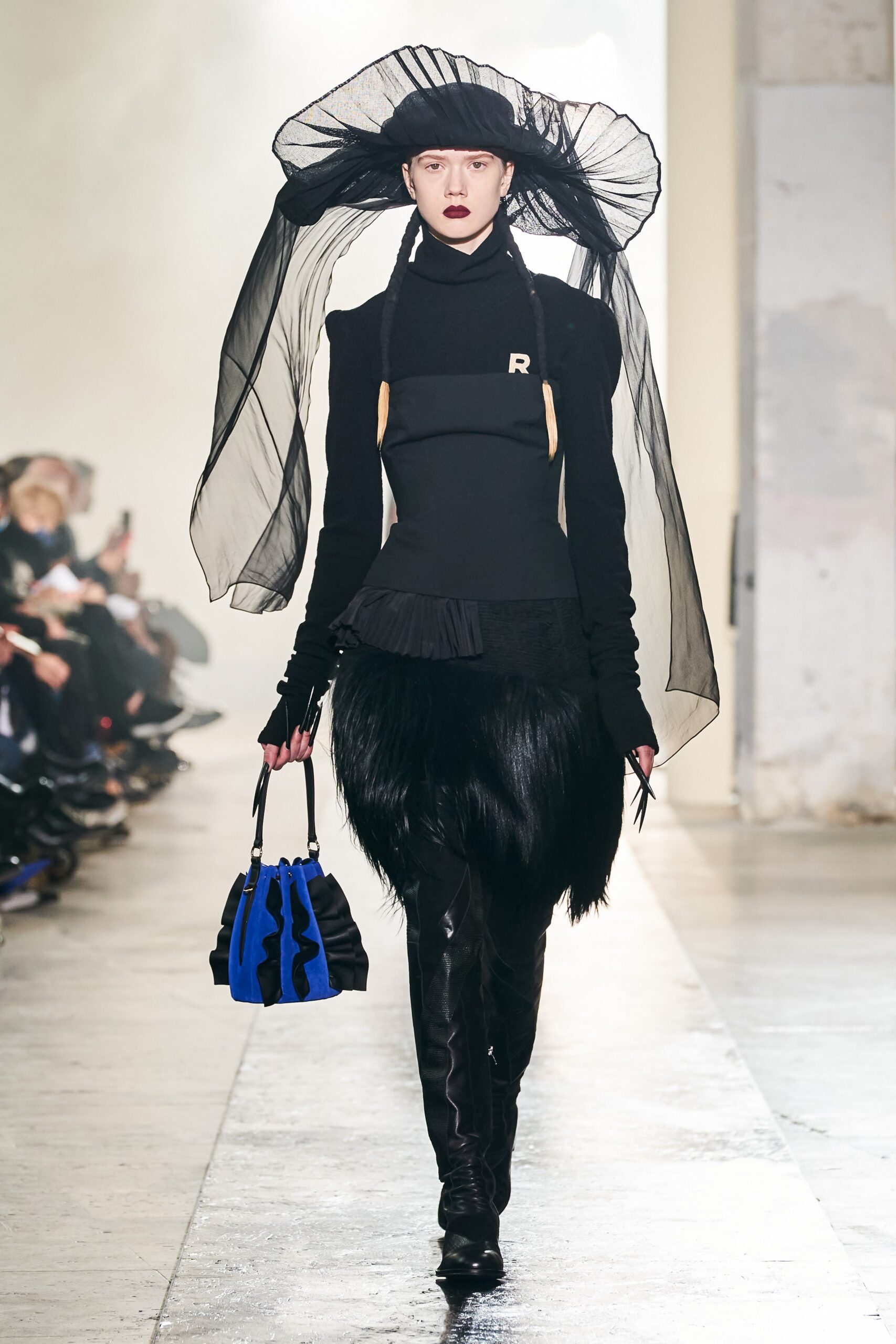Rochas F/W 22 Look 26
