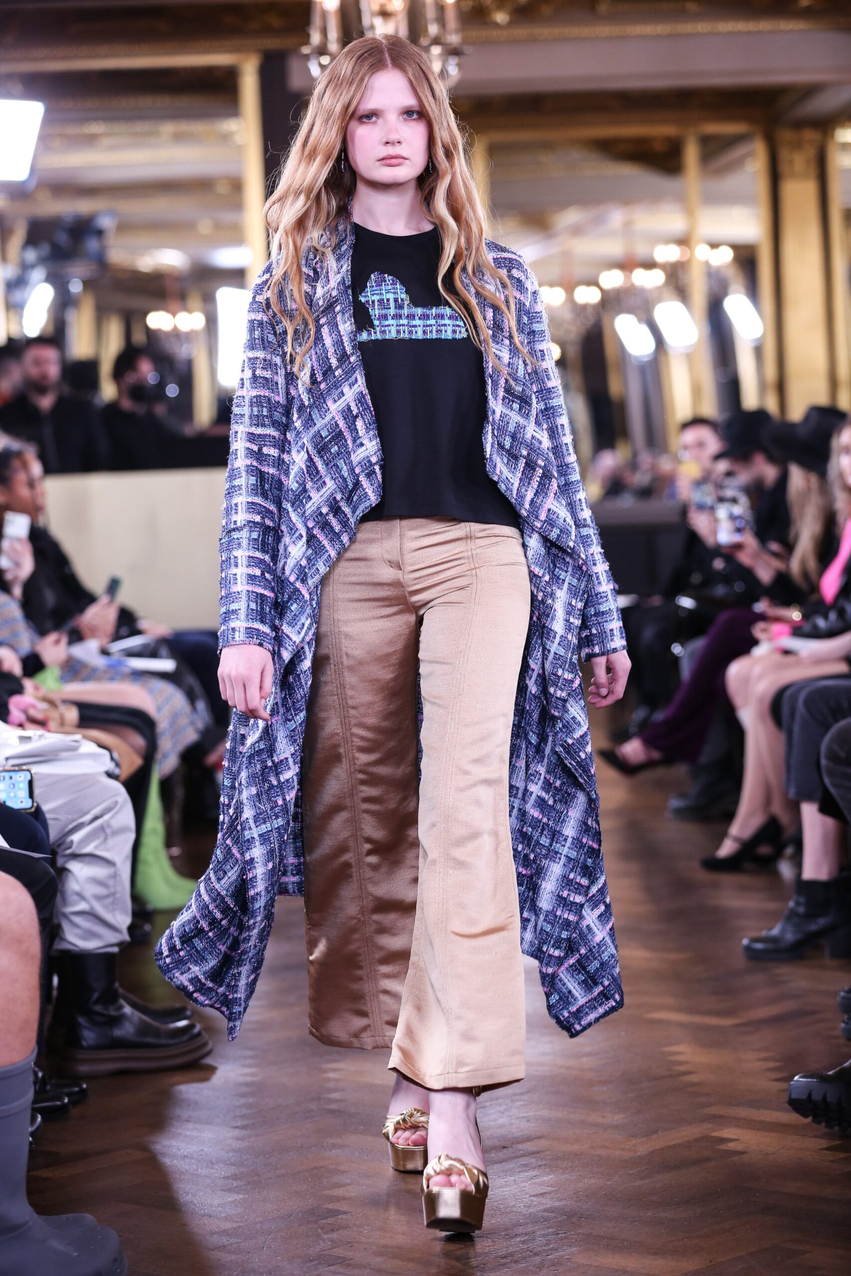 Rue Agthonis F/W 22 Look 26
