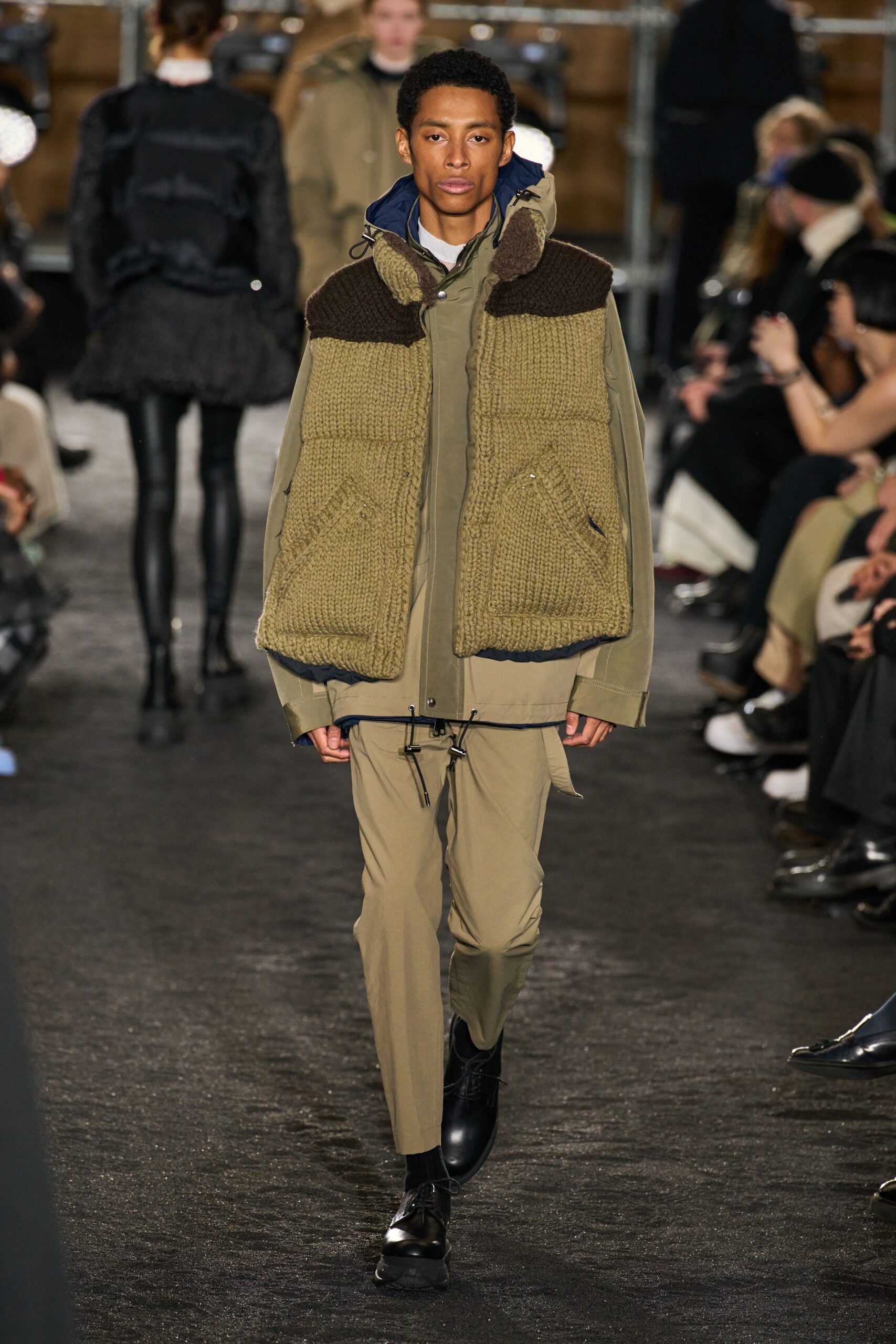 Sacai F/W 23 Look 26