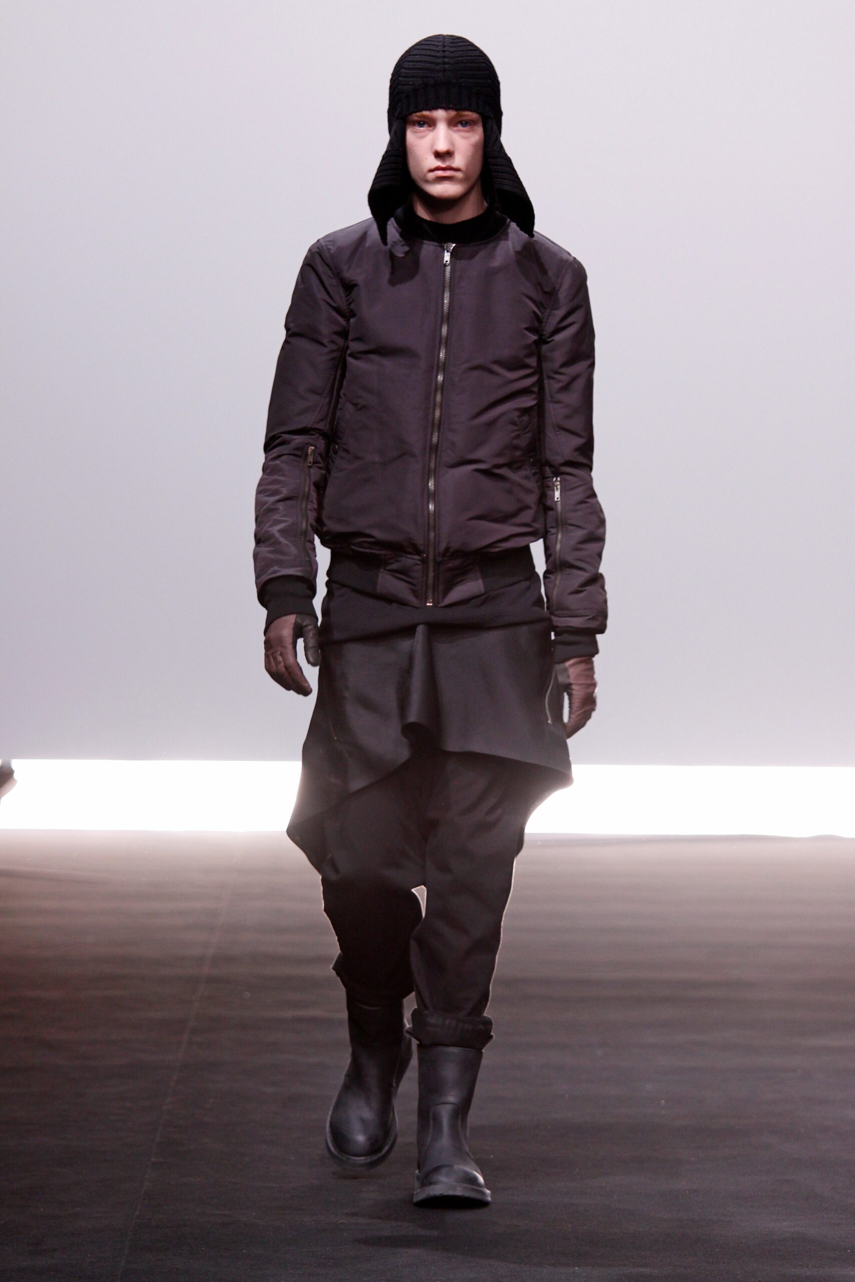 Rick Owens F/W 09 Menswear Look 27