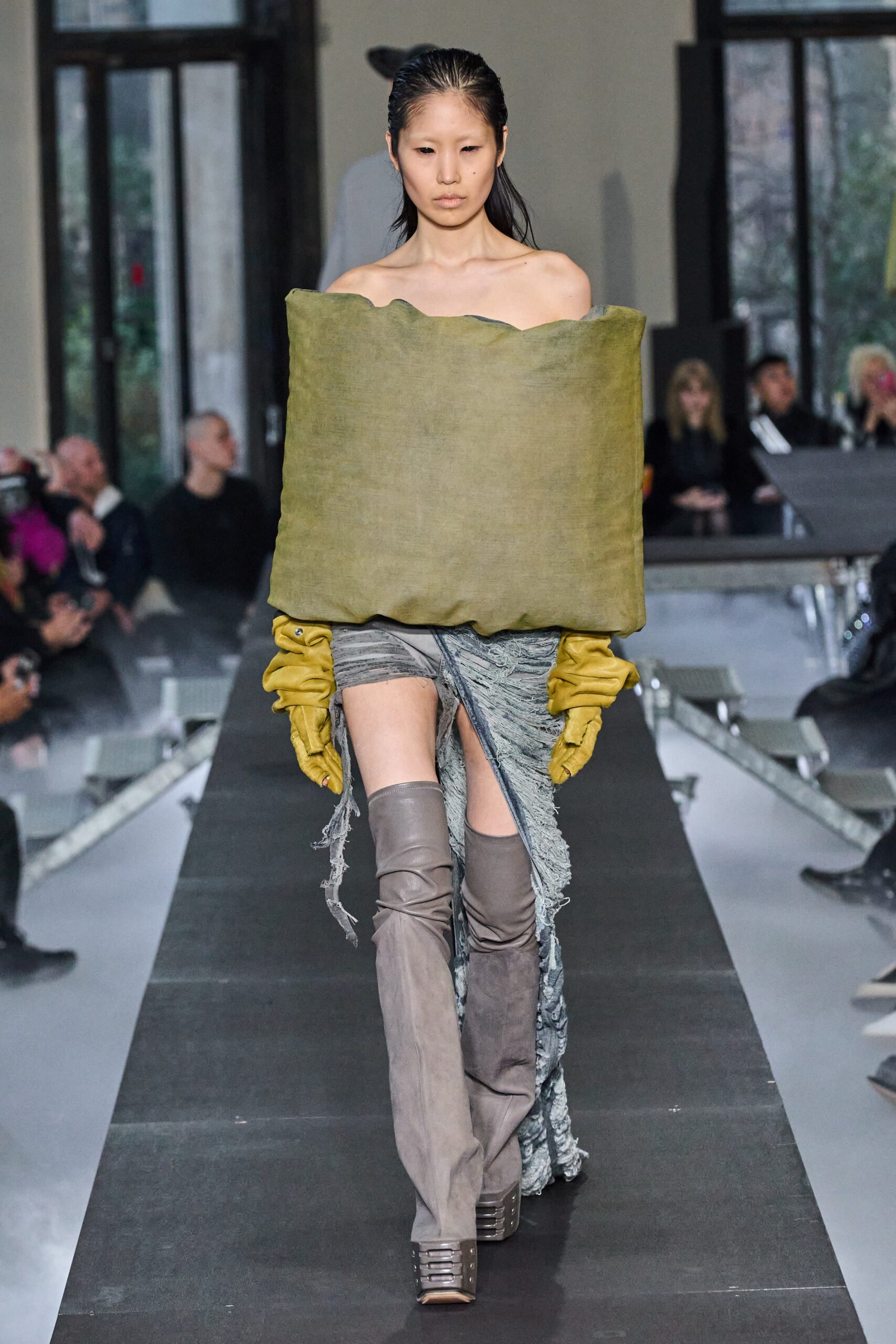 Rick Owens F/W 23 Look 27