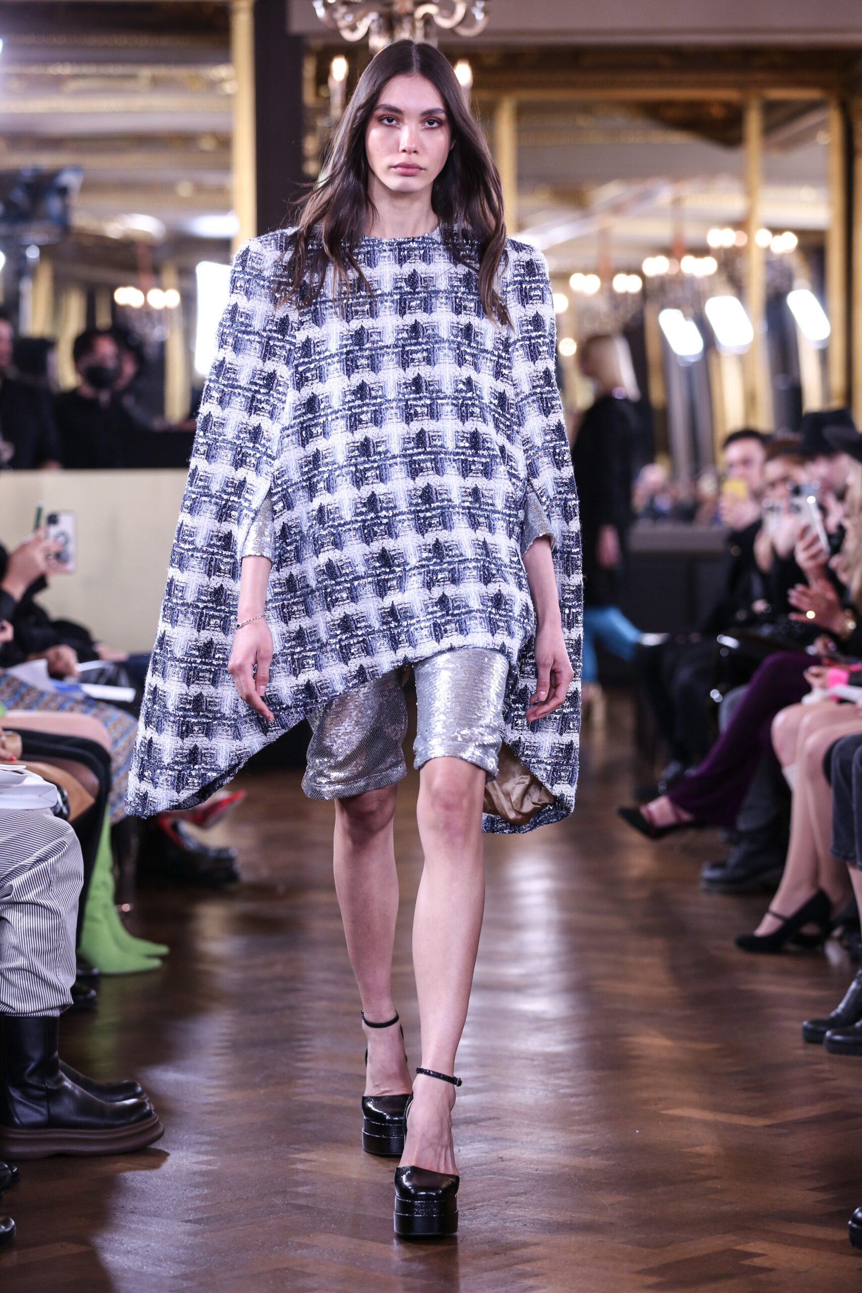 Rue Agthonis F/W 22 Look 27