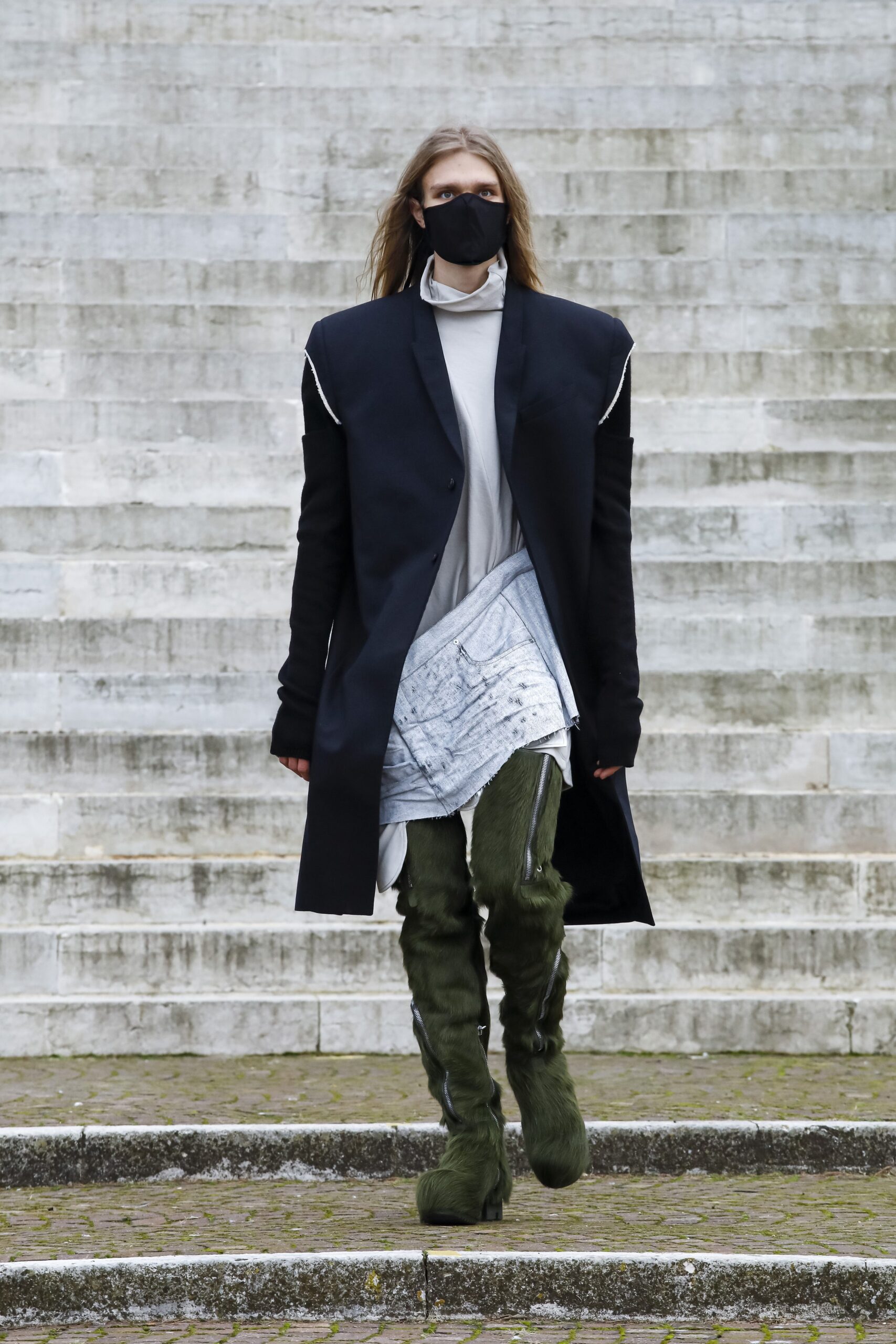 Rick Owens F/W 21 Menswear Look 28