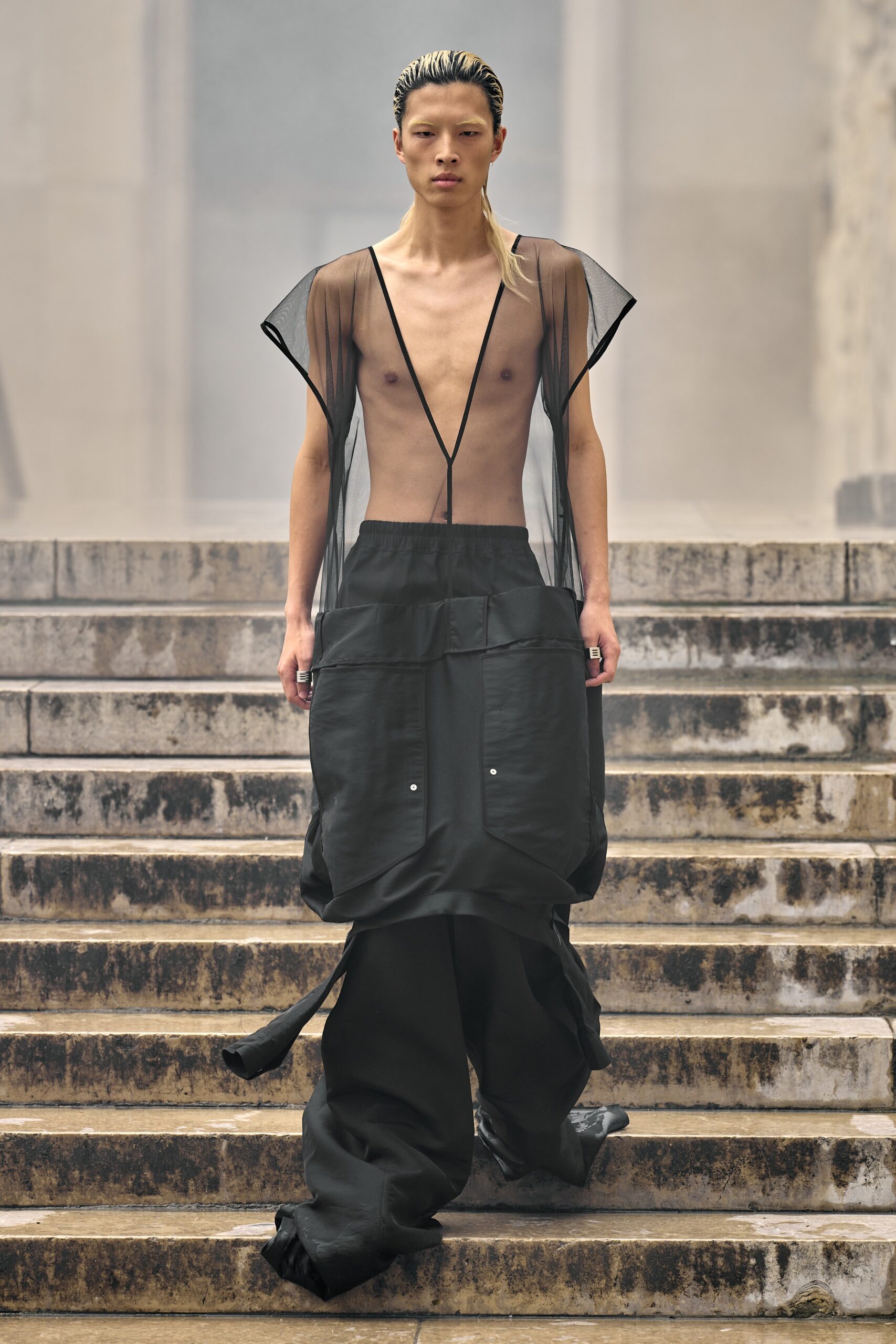 Rick Owens S/S 24 Menswear Look 28