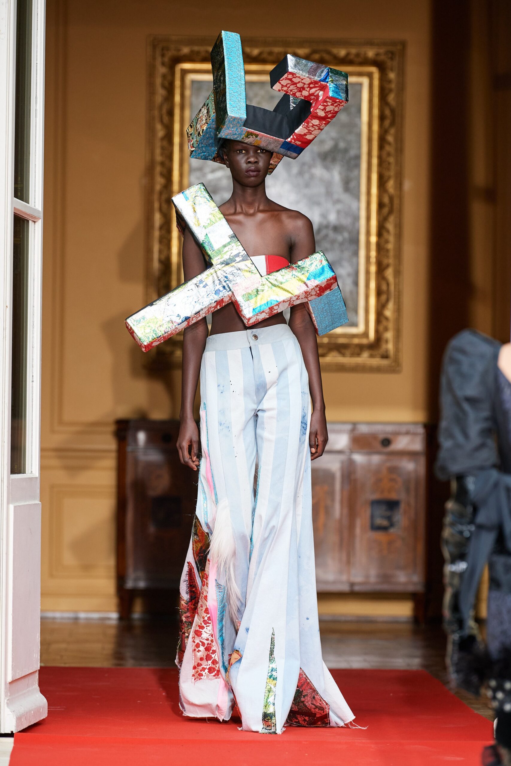 Ronald van der Kemp F/W 22 Couture Look 28