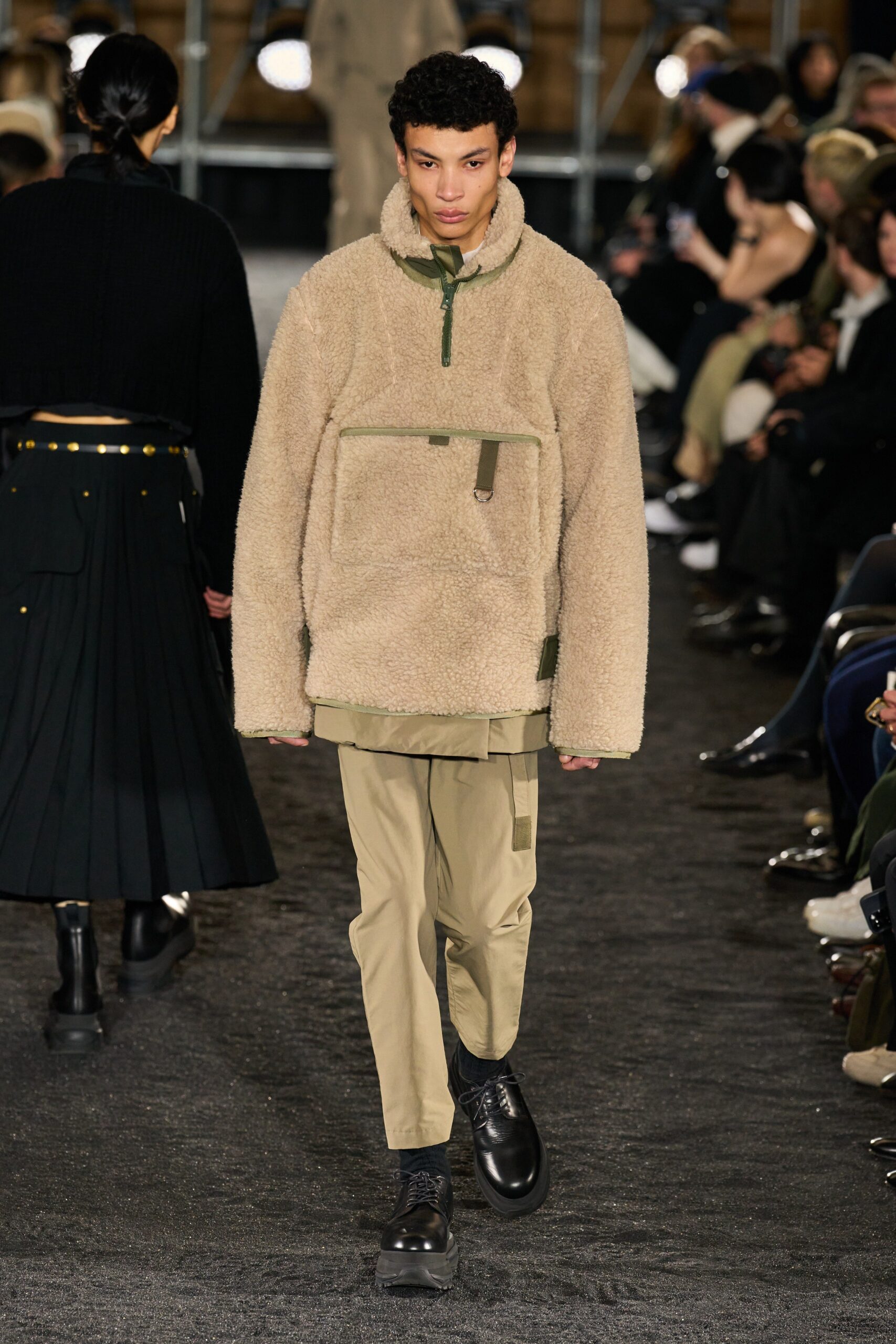 Sacai F/W 23 Look 28