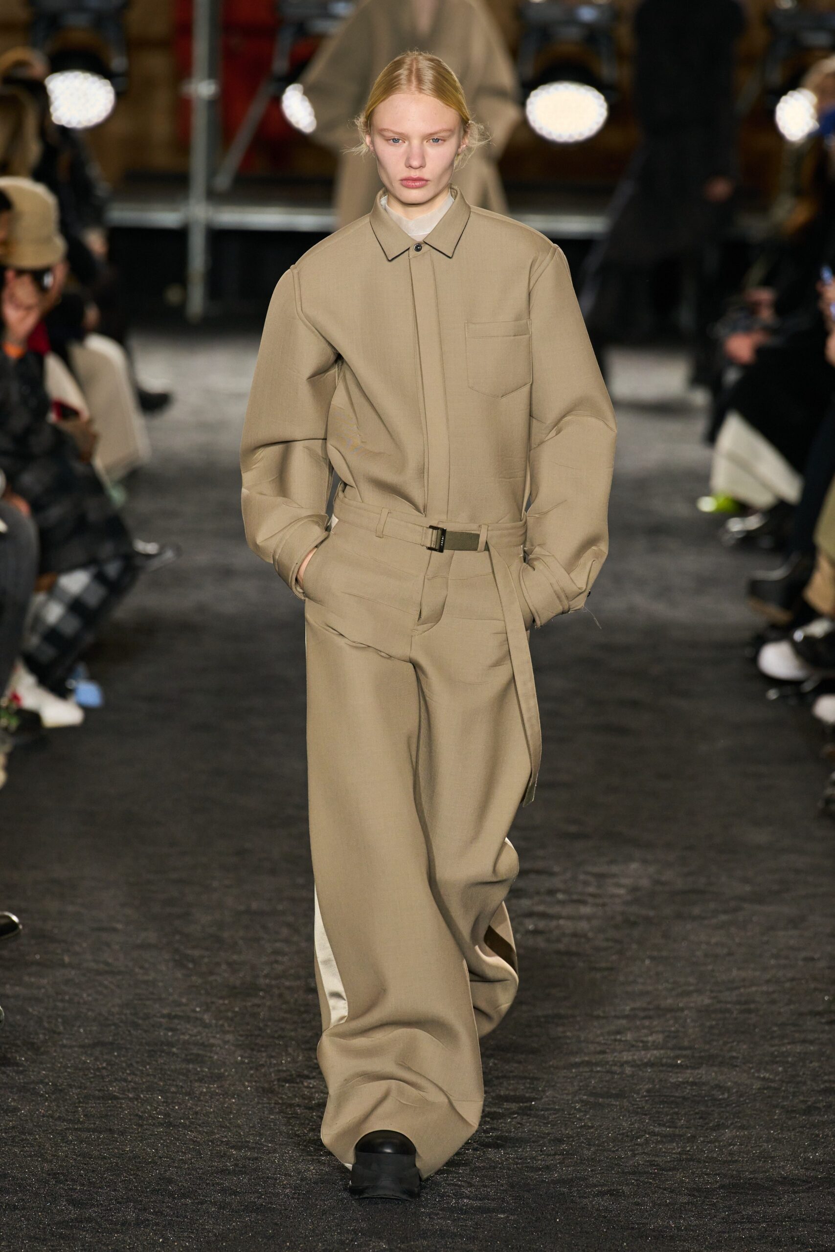 Sacai F/W 23 Look 29