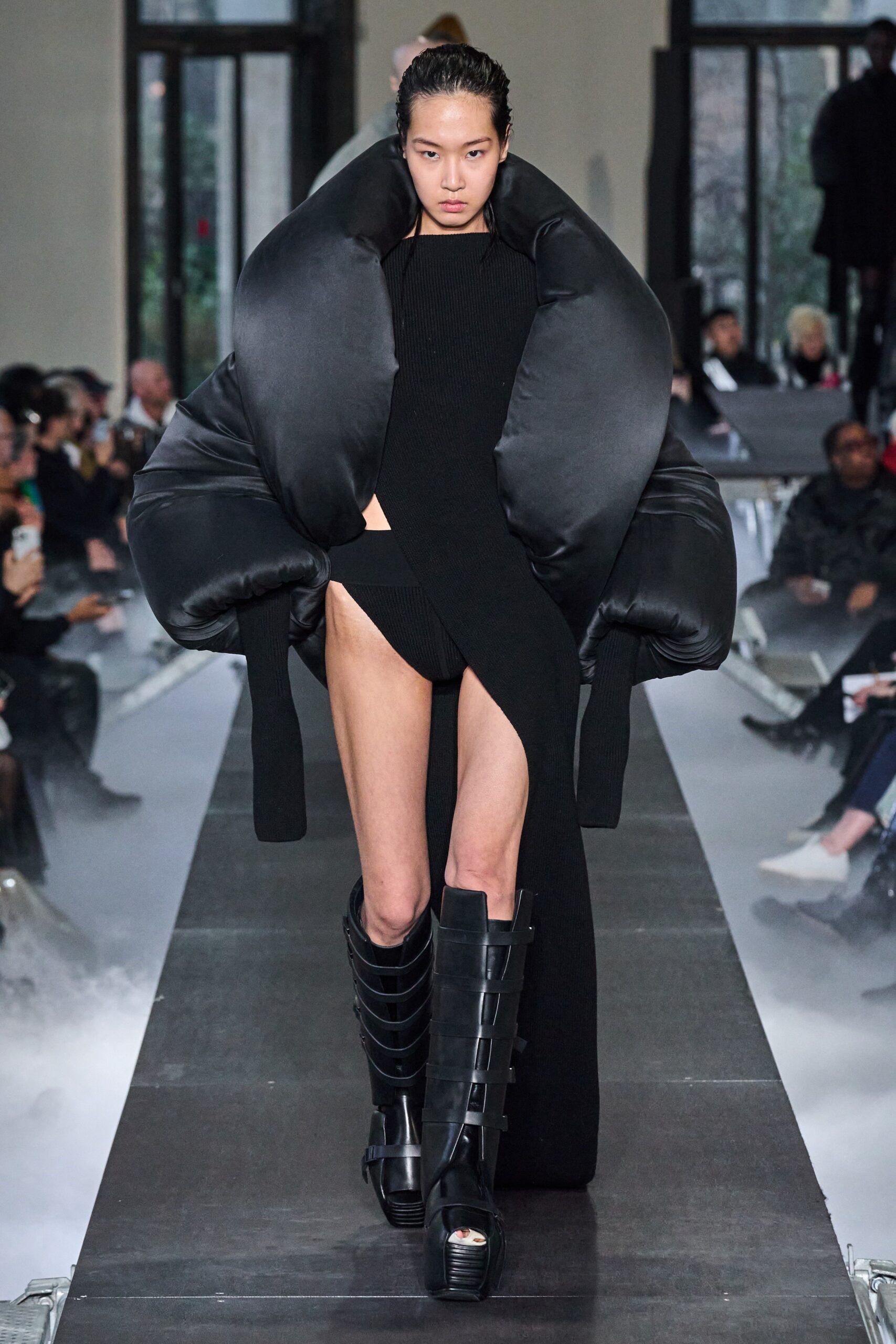 Rick Owens F/W 23 Look 31