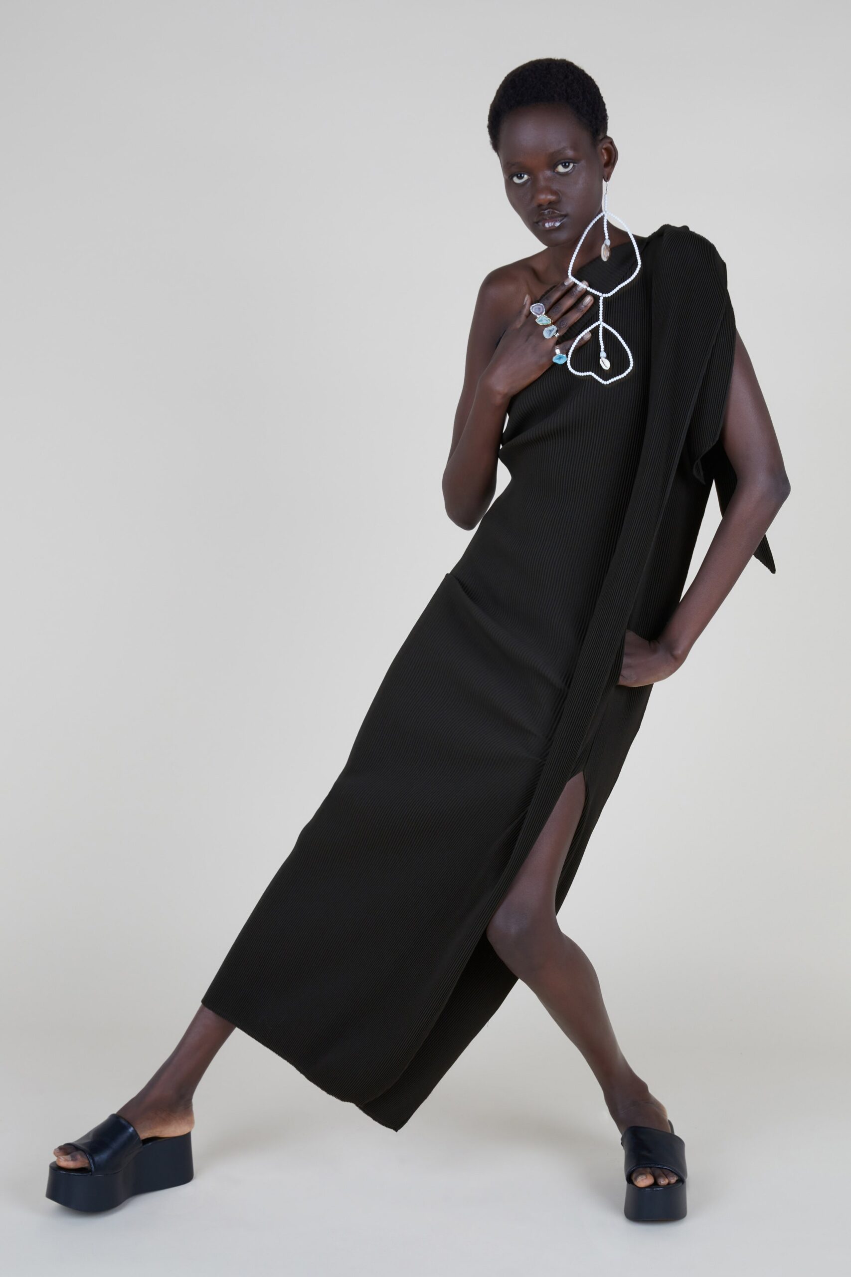 Roland Mouret S/S 22 Look 31