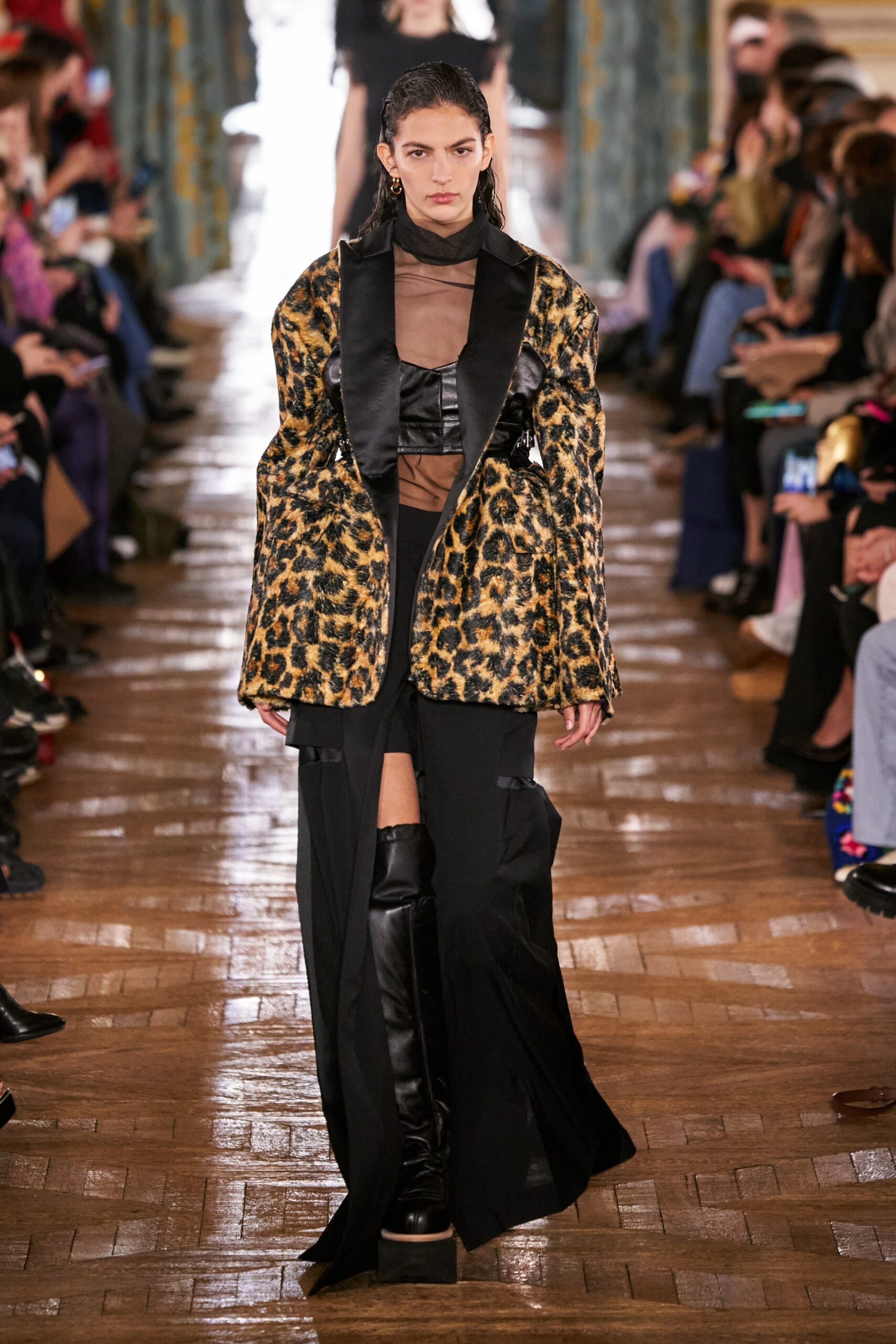 Sacai F/W 22 Look 33