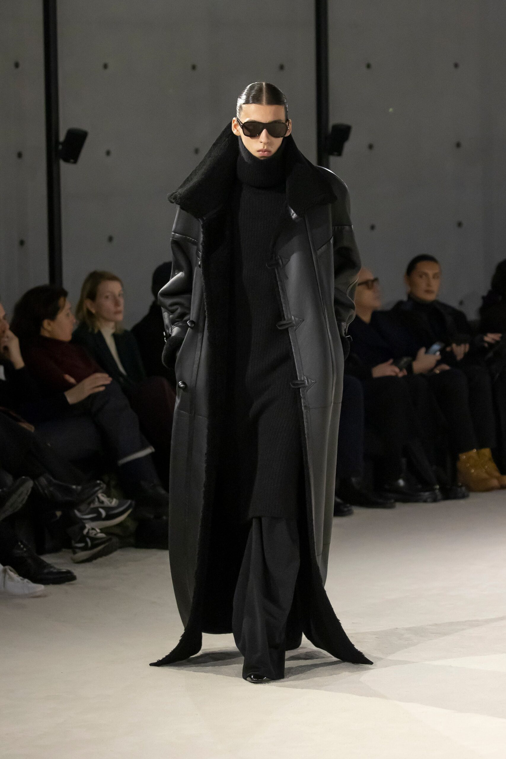 Saint Laurent F/W 23 Menswear Look 33