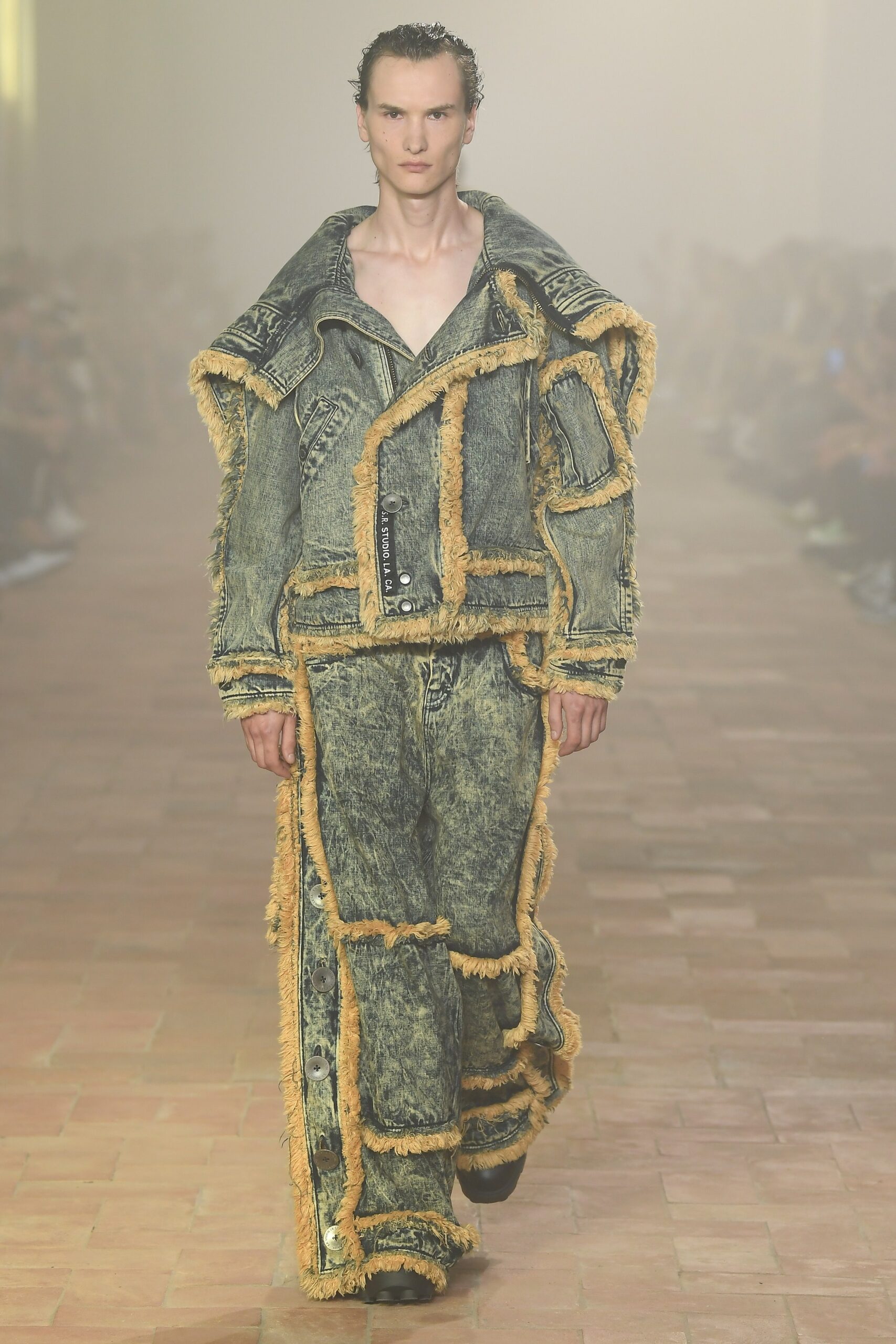 S.R. Studio. LA. CA. S/S 20 Menswear Look 34