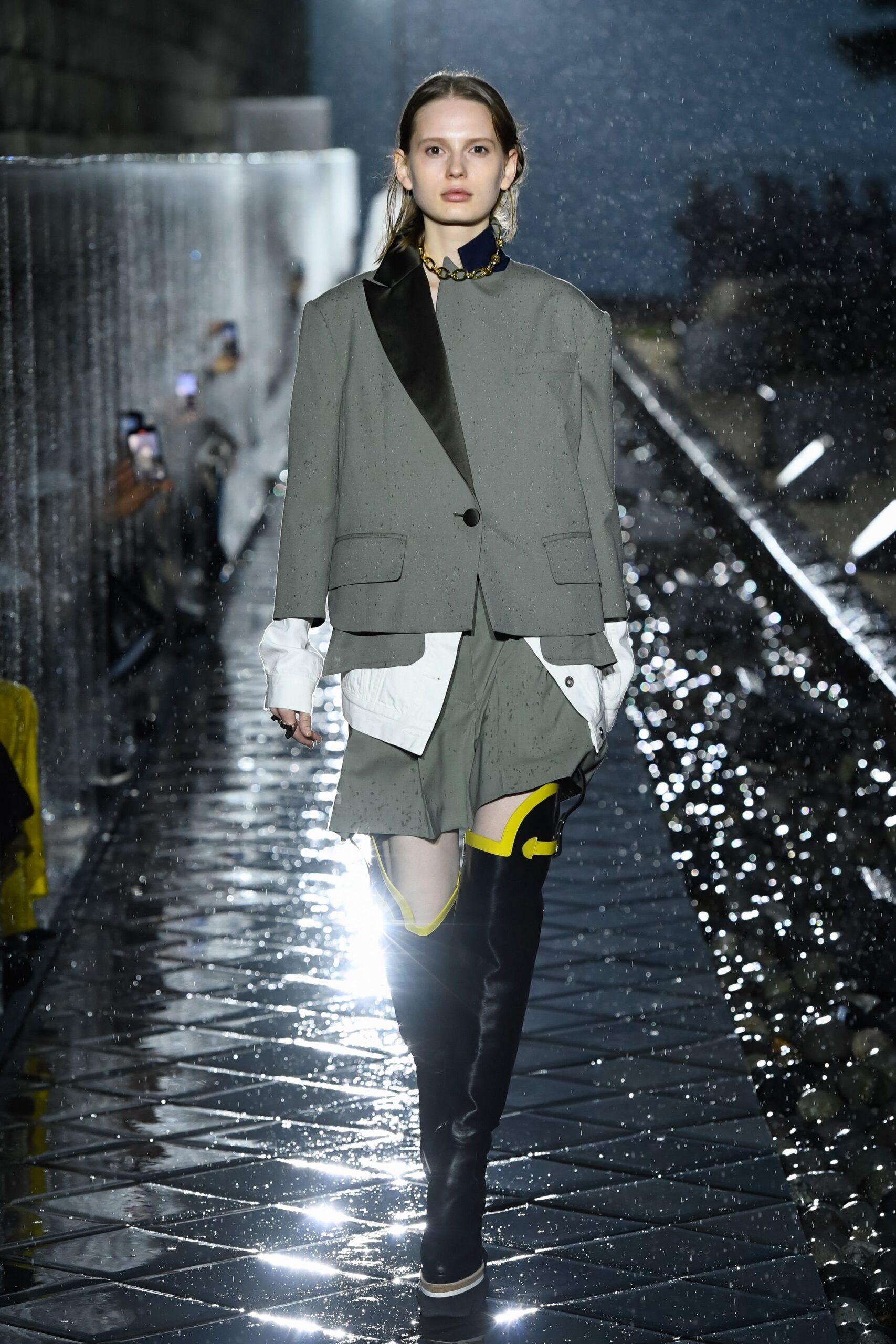 Sacai S/S 21 Look 34