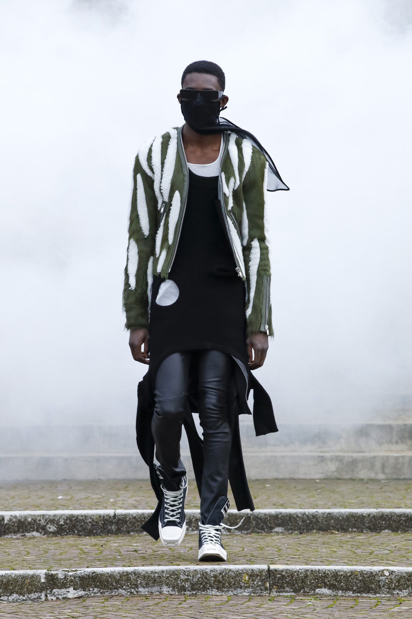 Rick Owens F/W 21 Menswear Look 35