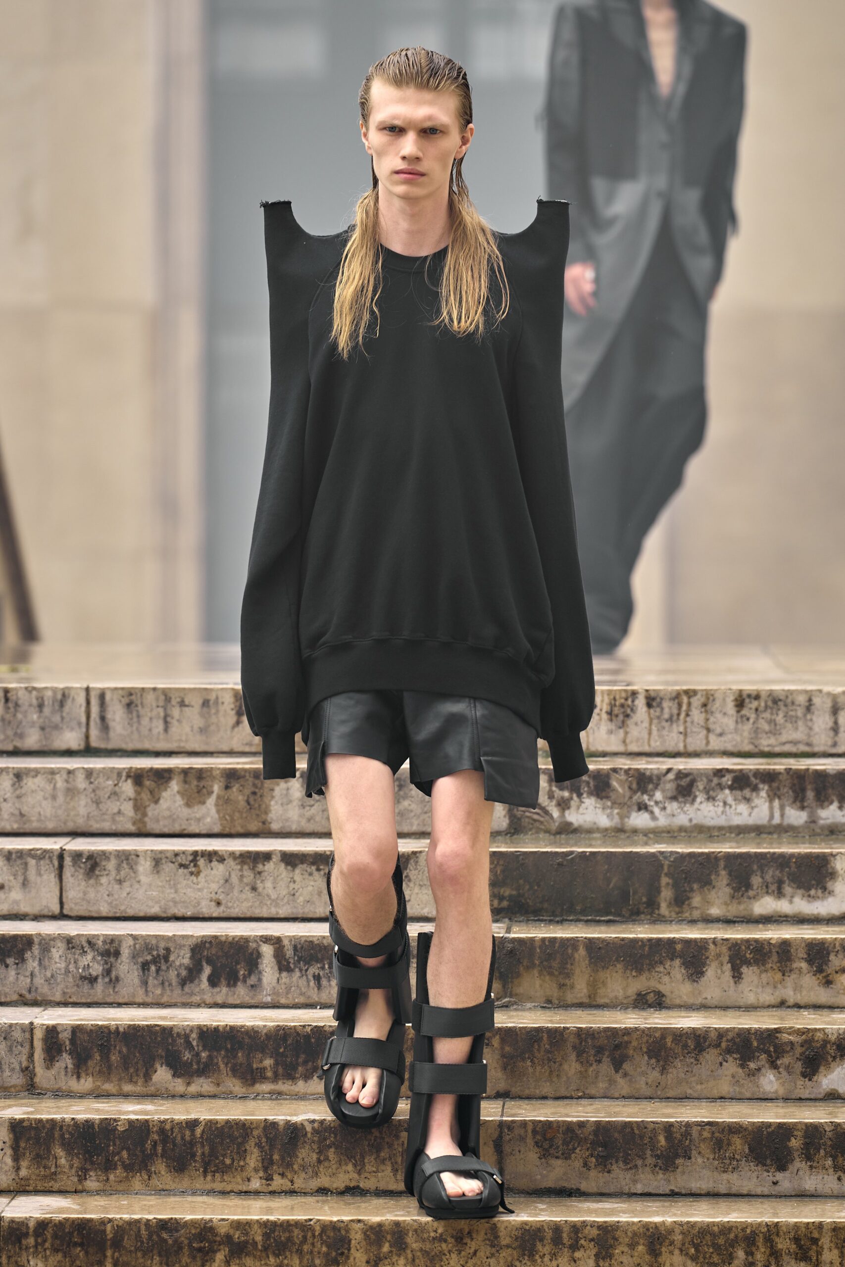 Rick Owens S/S 24 Menswear Look 36