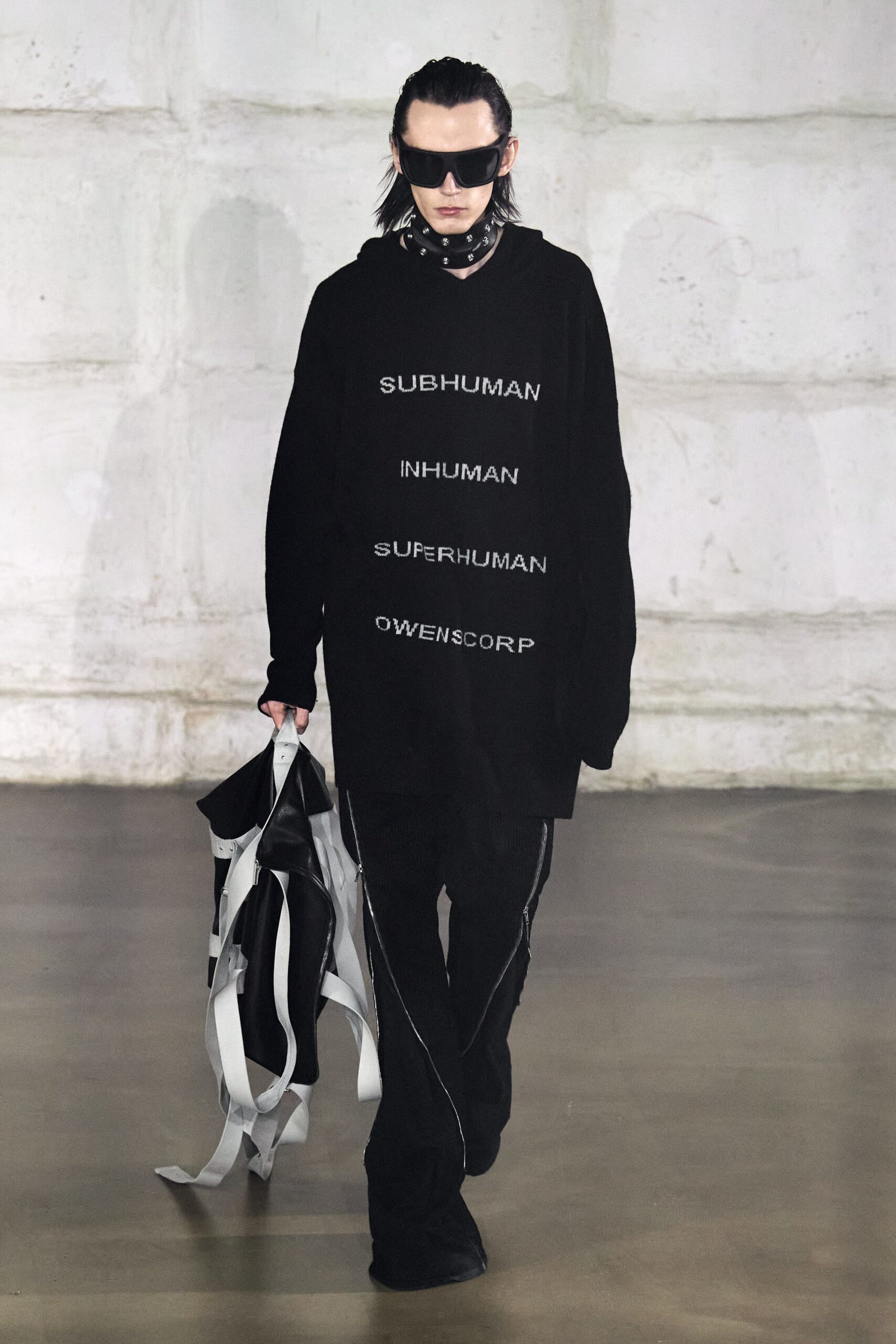 Rick Owens F/W 22 Menswear Look 37