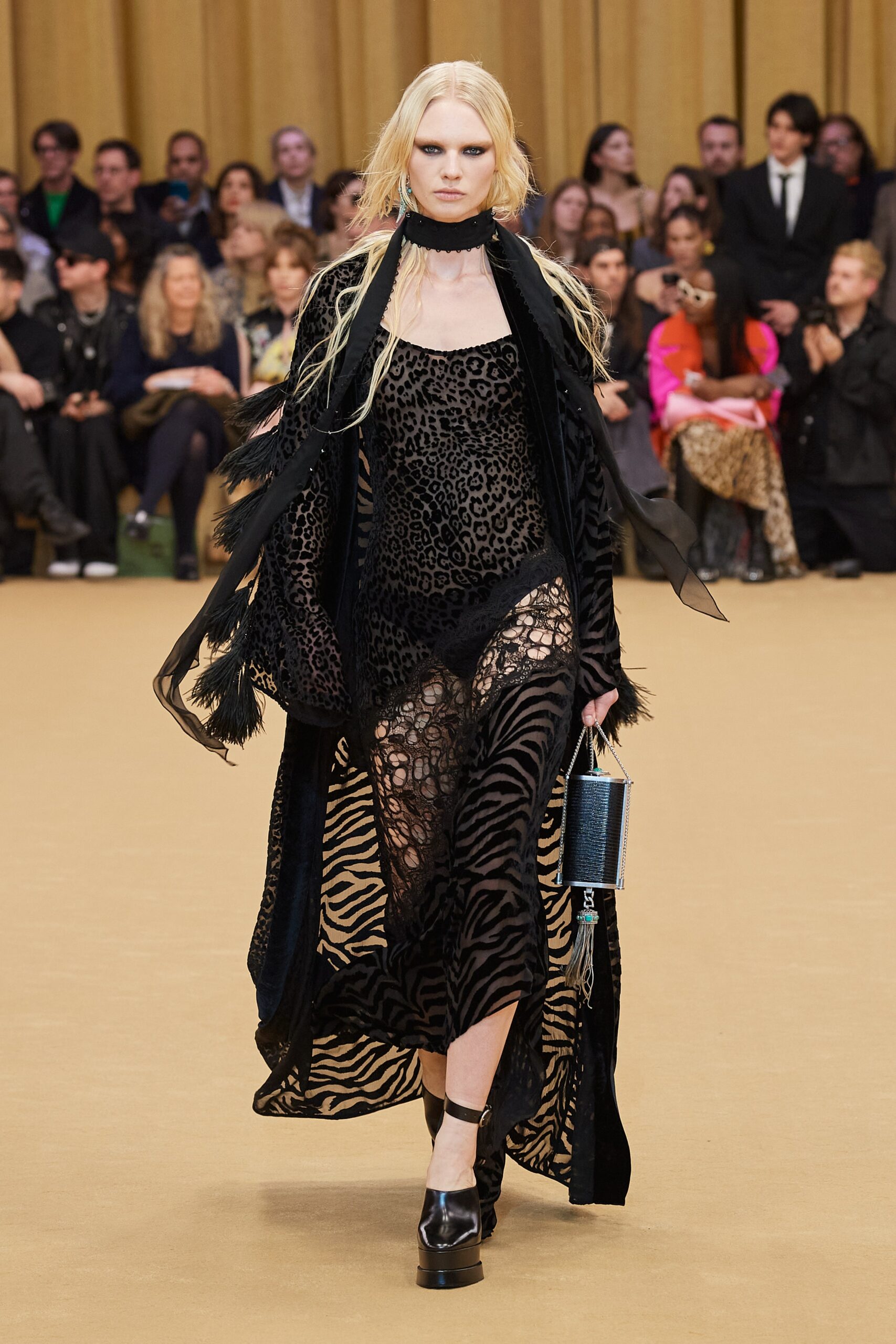 Roberto Cavalli F/W 23 Look 37