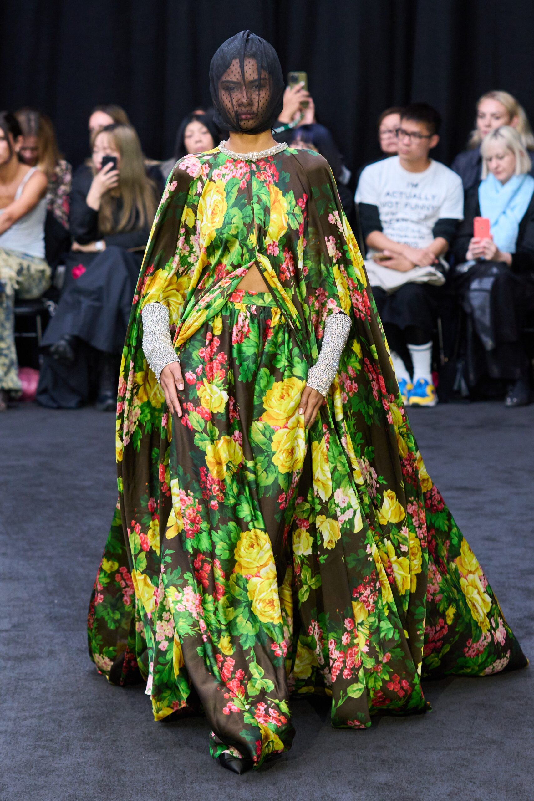 Richard Quinn S/S 23 Look 38