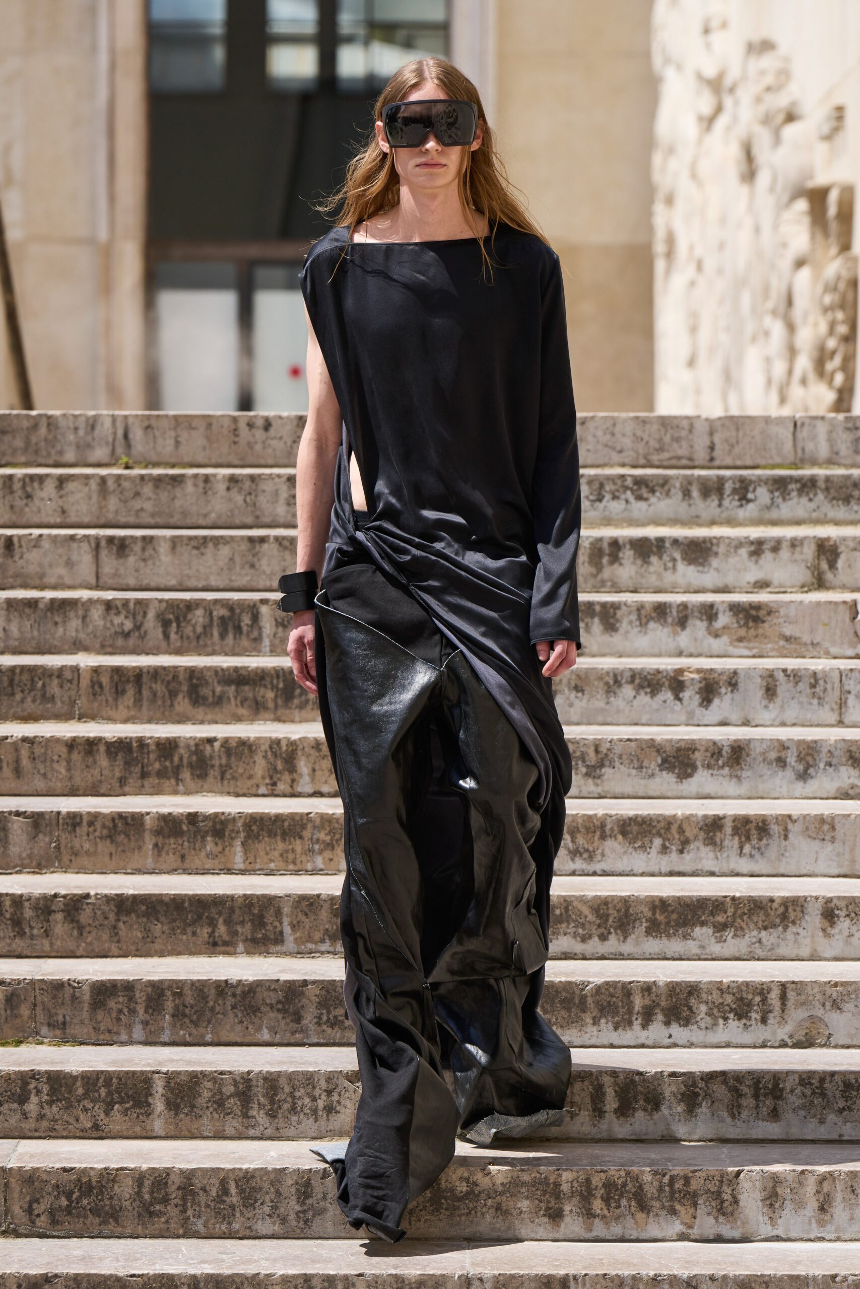 Rick Owens S/S 23 Menswear Look 38