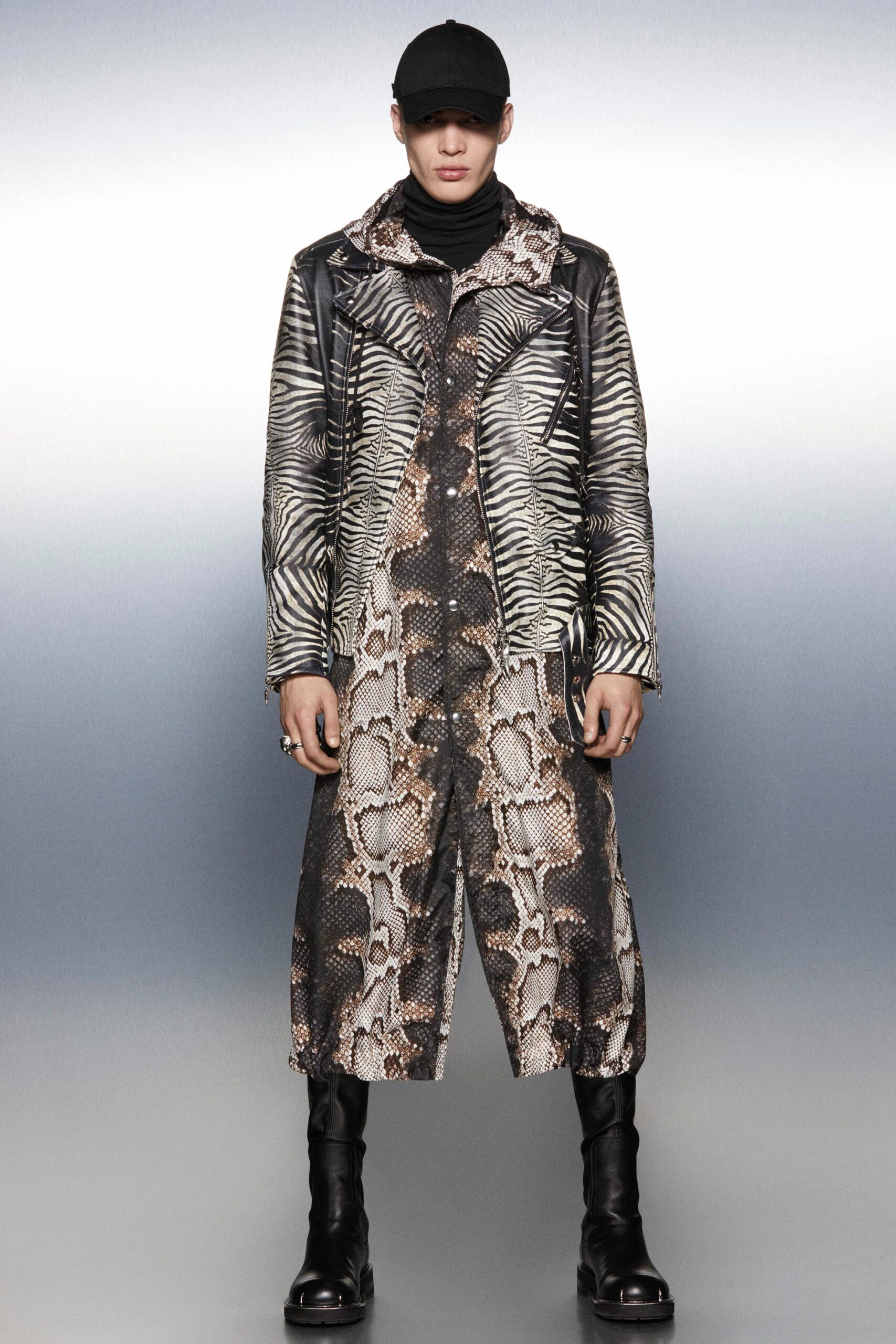 Roberto Cavalli F/W 22 Menswear Look 39