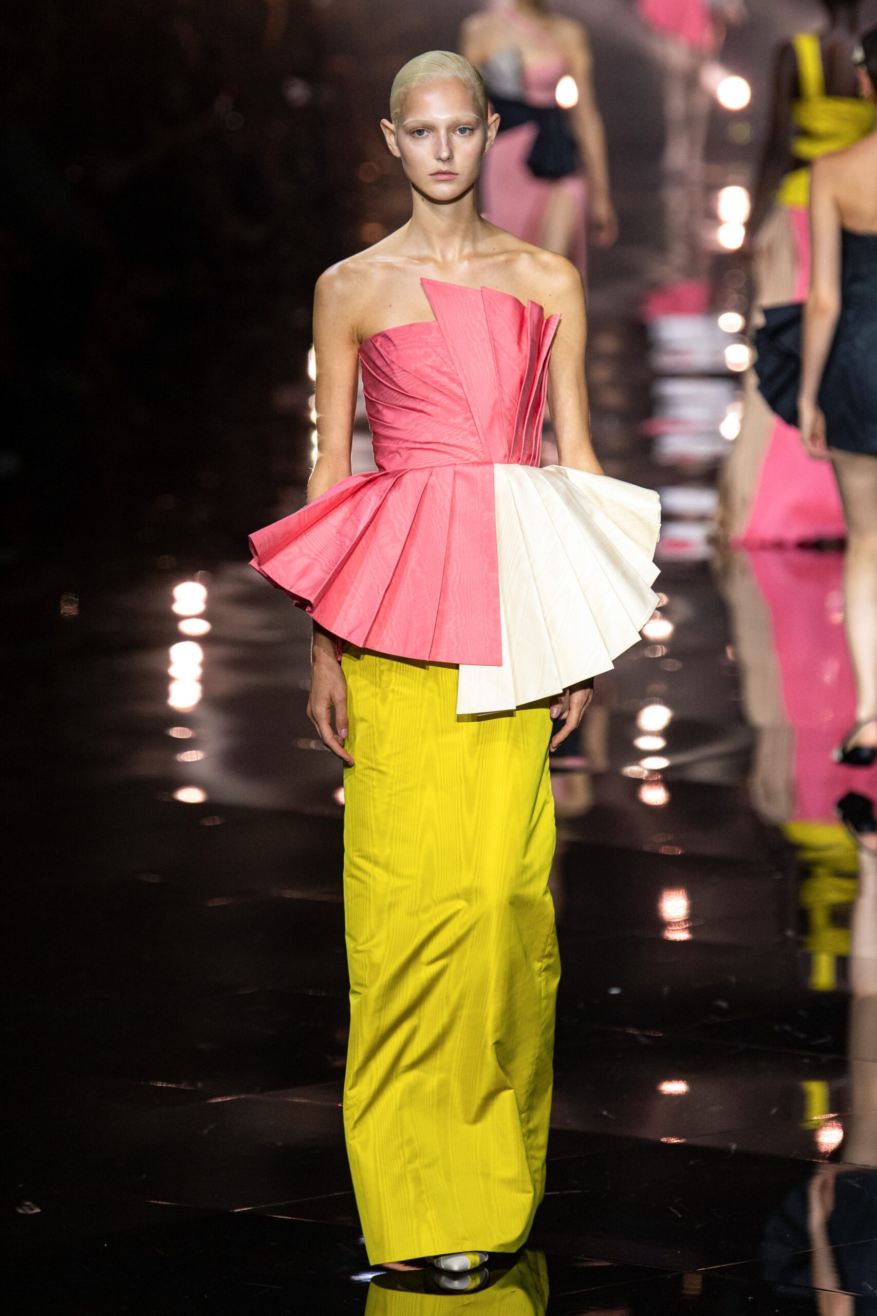 Roberto Cavalli S/S 23 Look 39