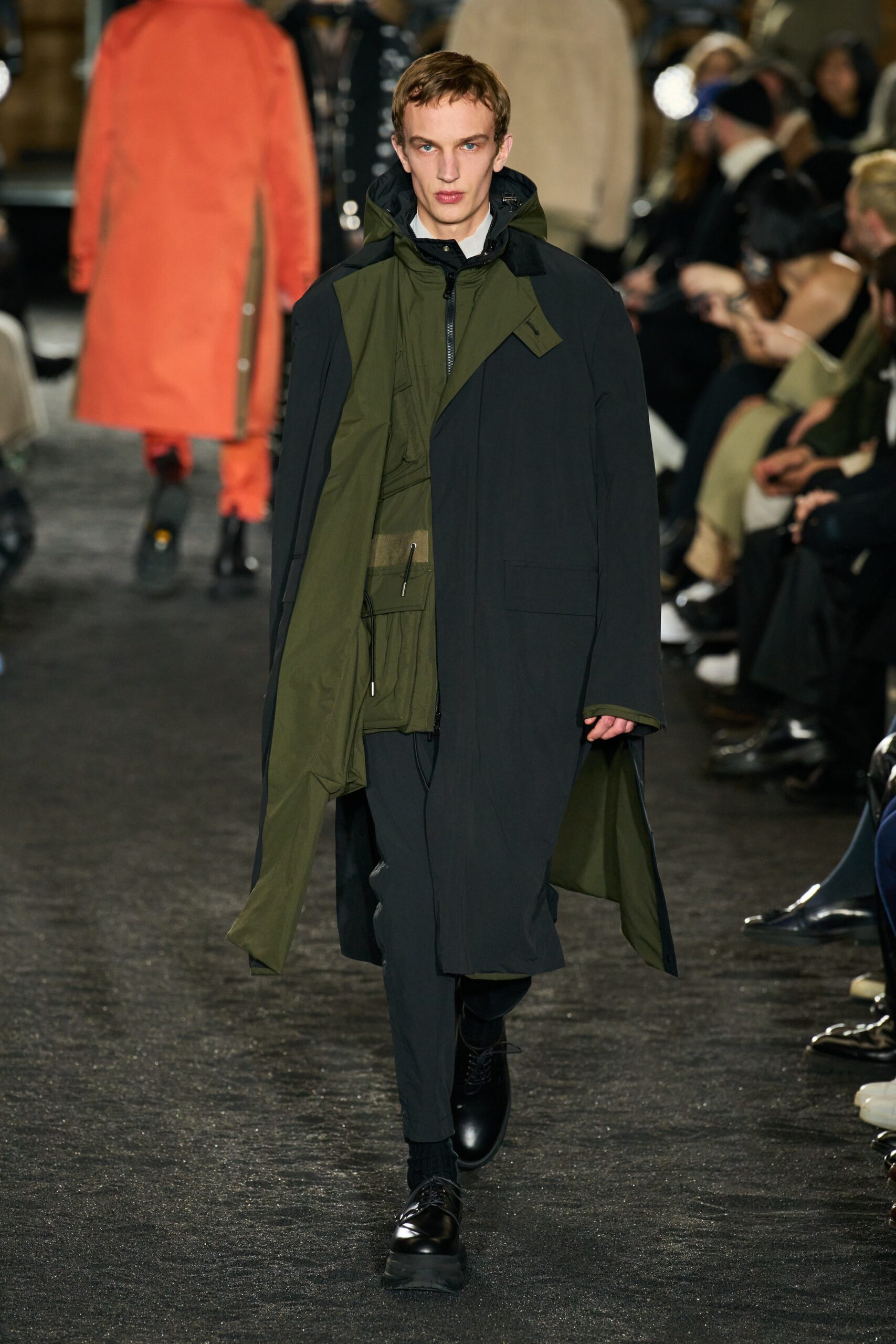 Sacai F/W 23 Look 39