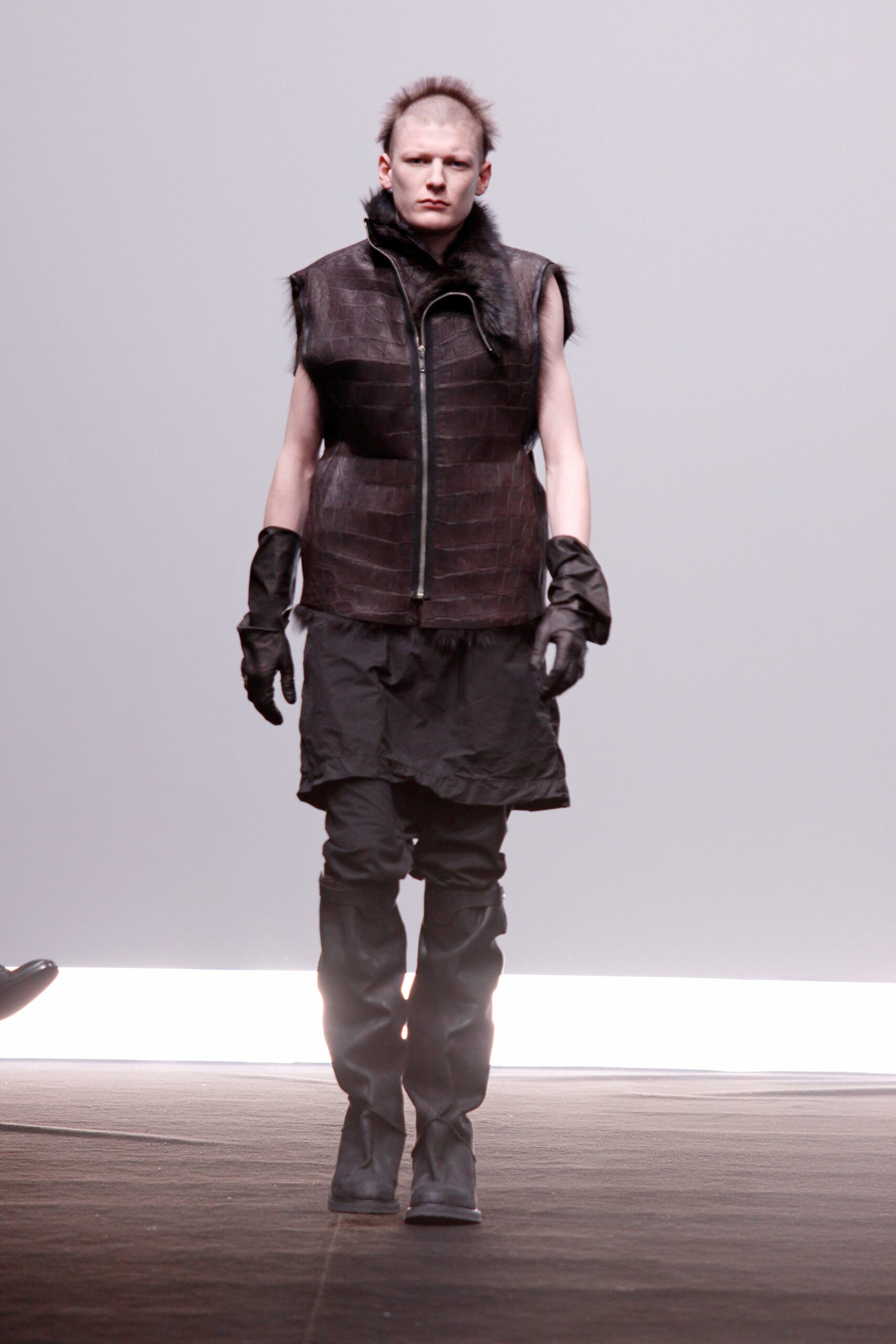 Rick Owens F/W 09 Menswear Look 40