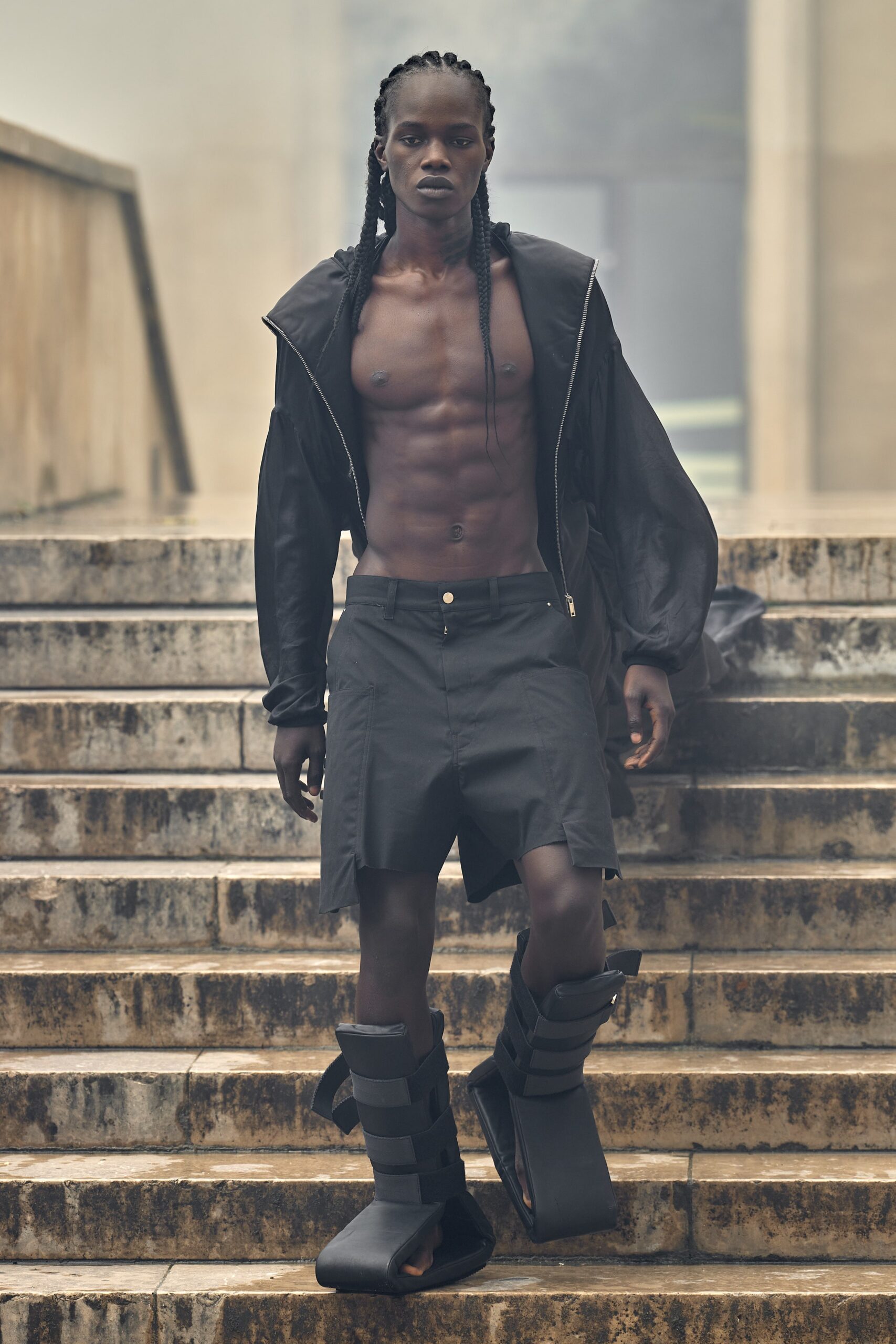 Rick Owens S/S 24 Menswear Look 40