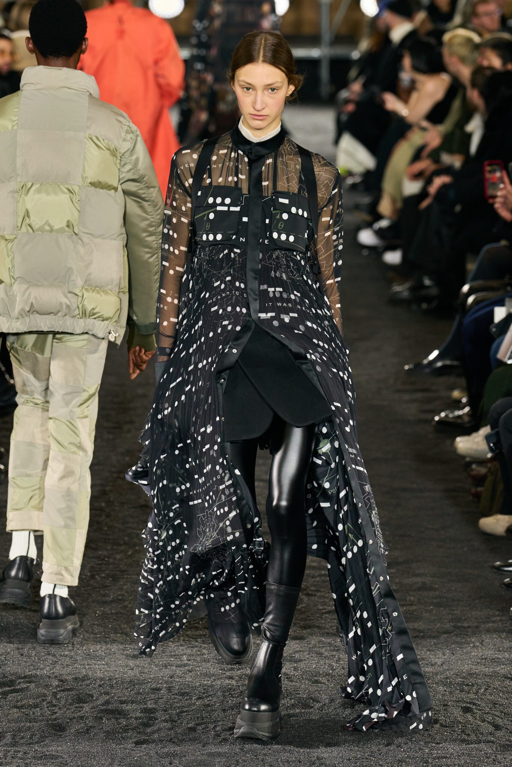 Sacai F/W 23 Look 41