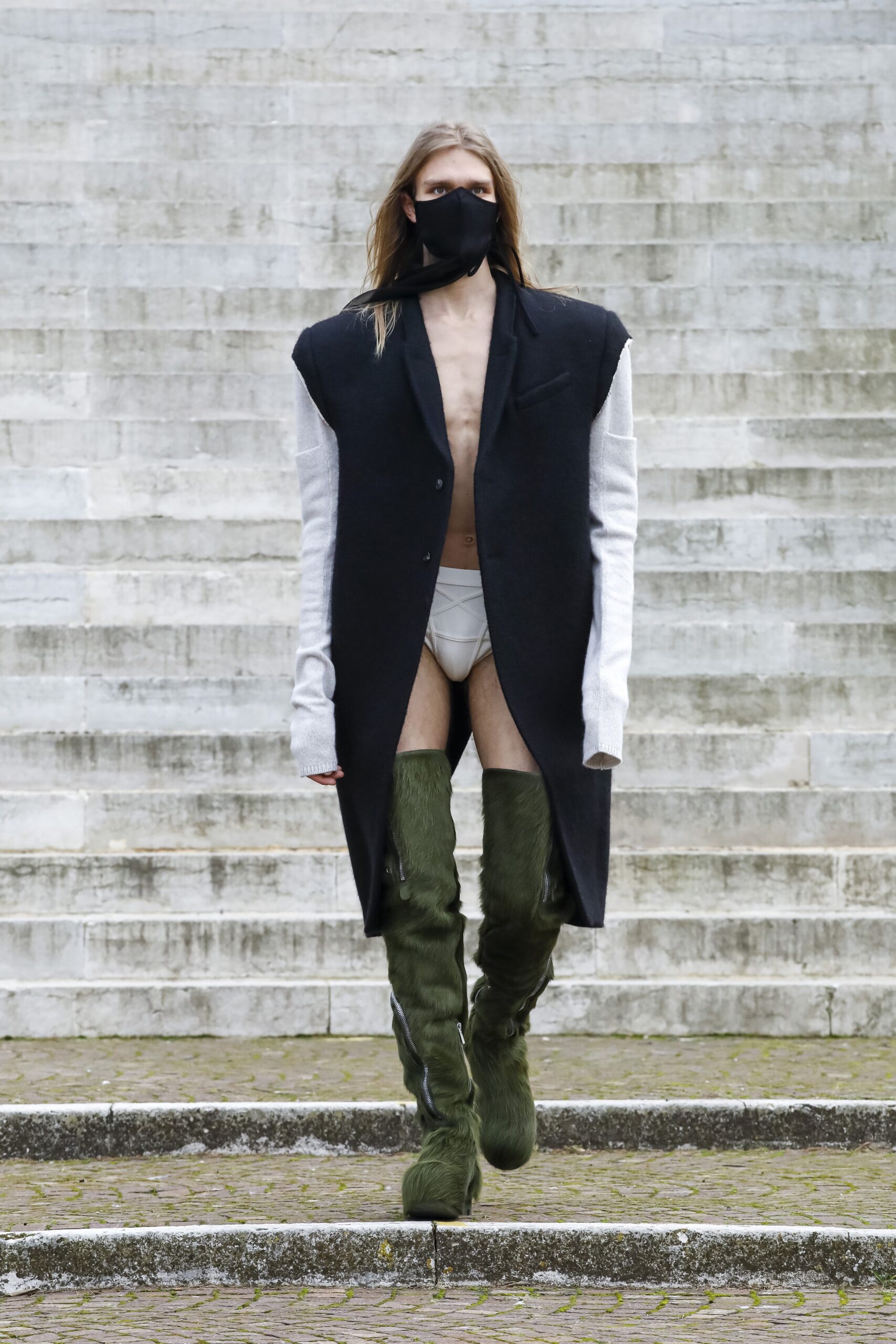 Rick Owens F/W 21 Menswear Look 42