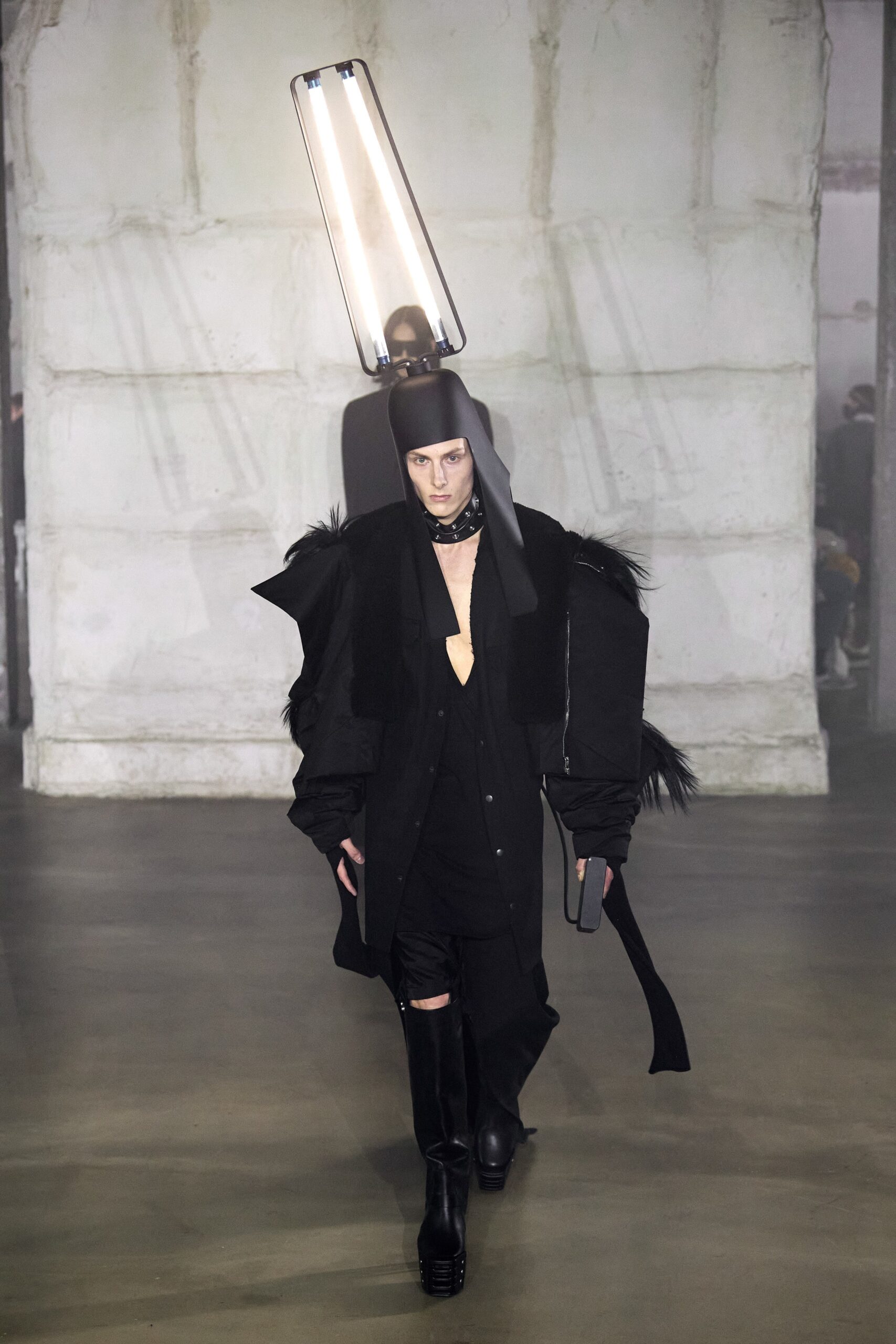 Rick Owens F/W 22 Menswear Look 42