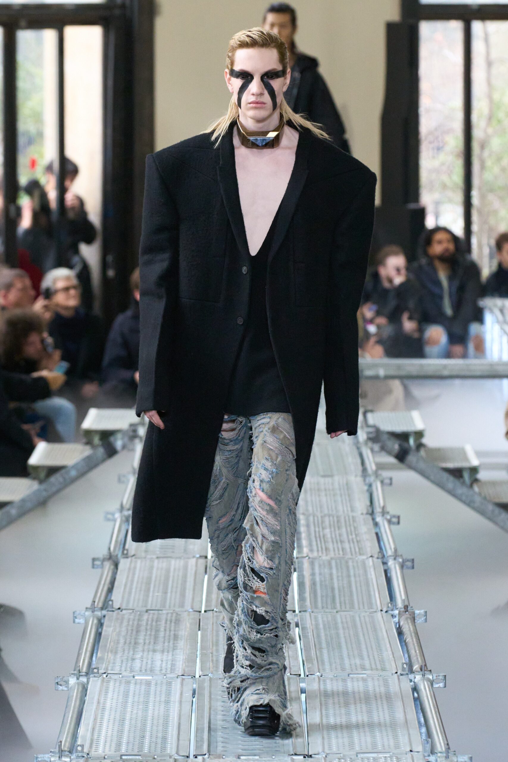 Rick Owens F/W 23 Menswear Look 43