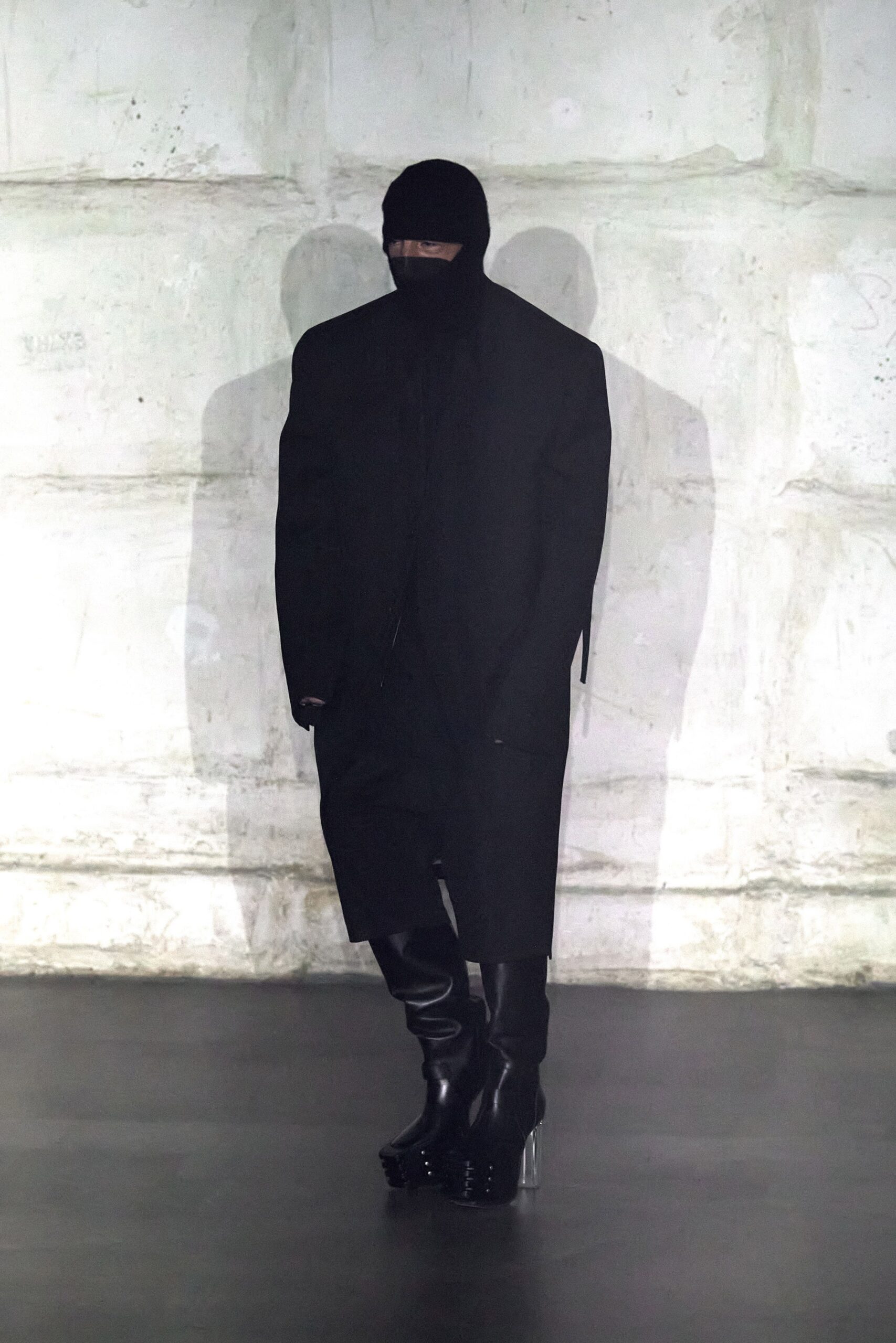 Rick Owens F/W 22 Menswear Look 45