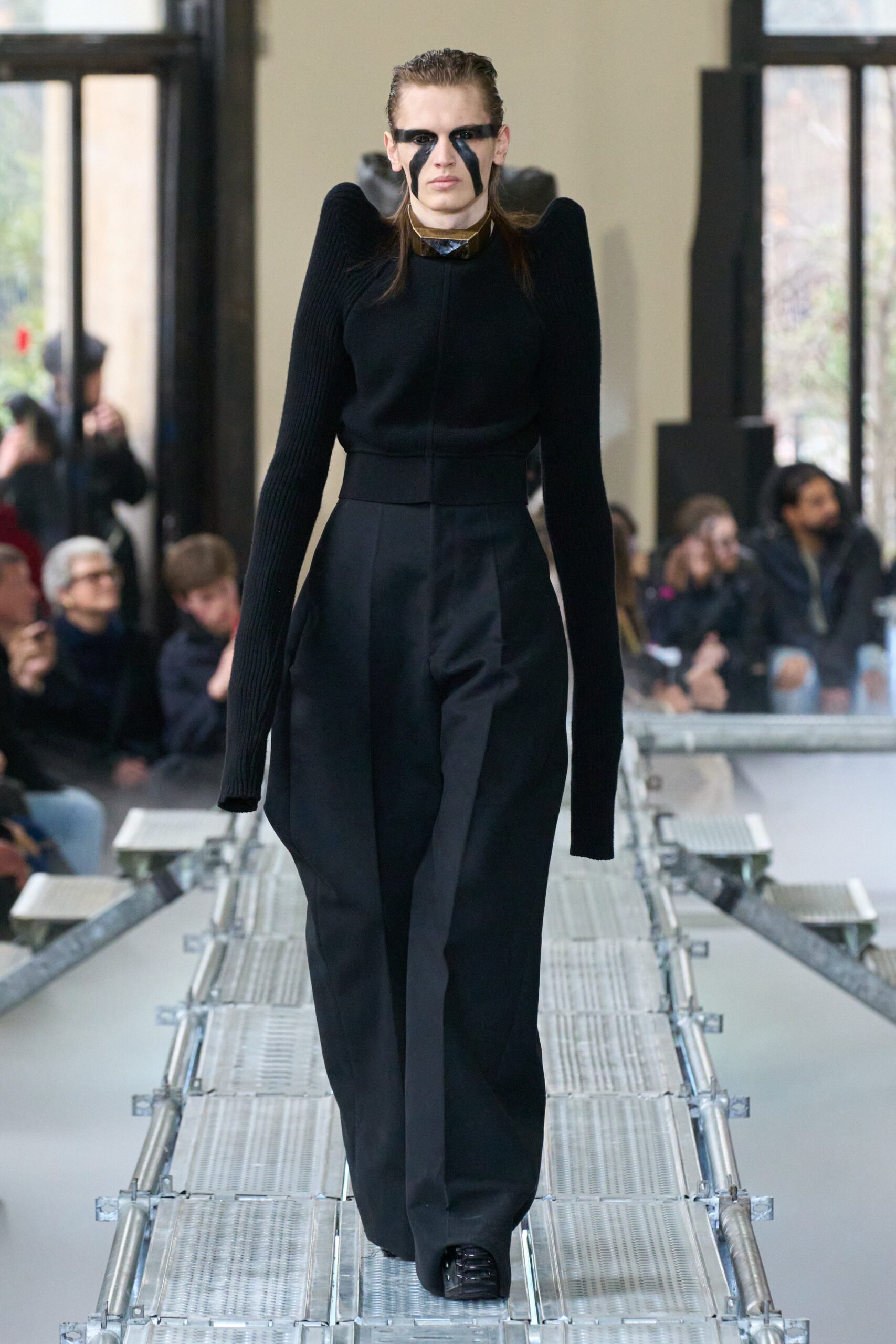 Rick Owens F/W 23 Menswear Look 46